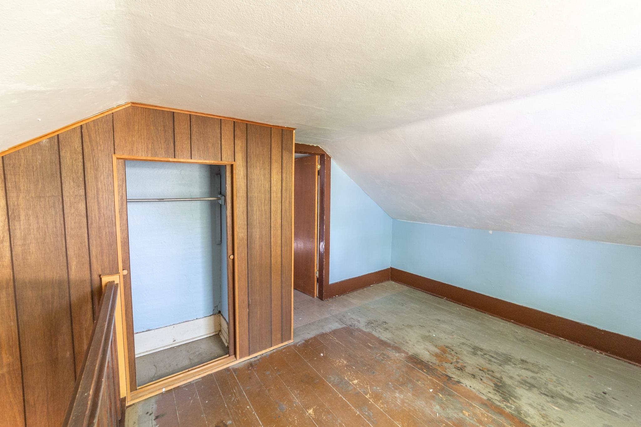 310 N Maple Avenue Property Photo 32