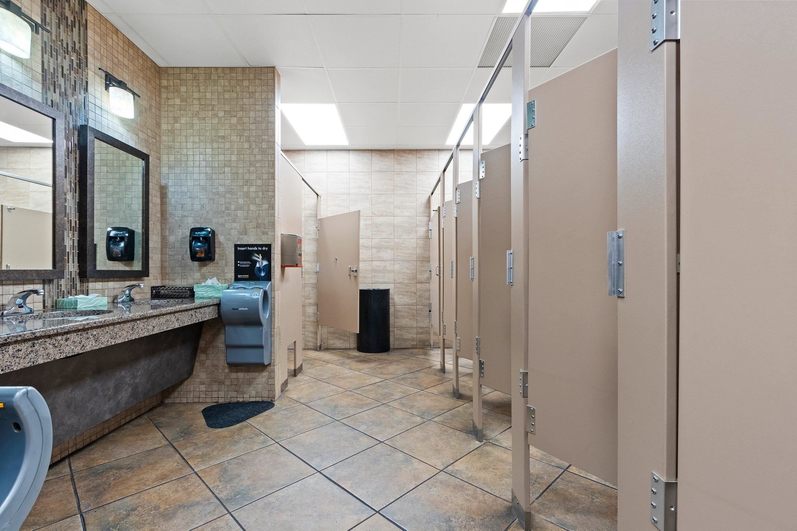 3177 French Road Property Photo 42
