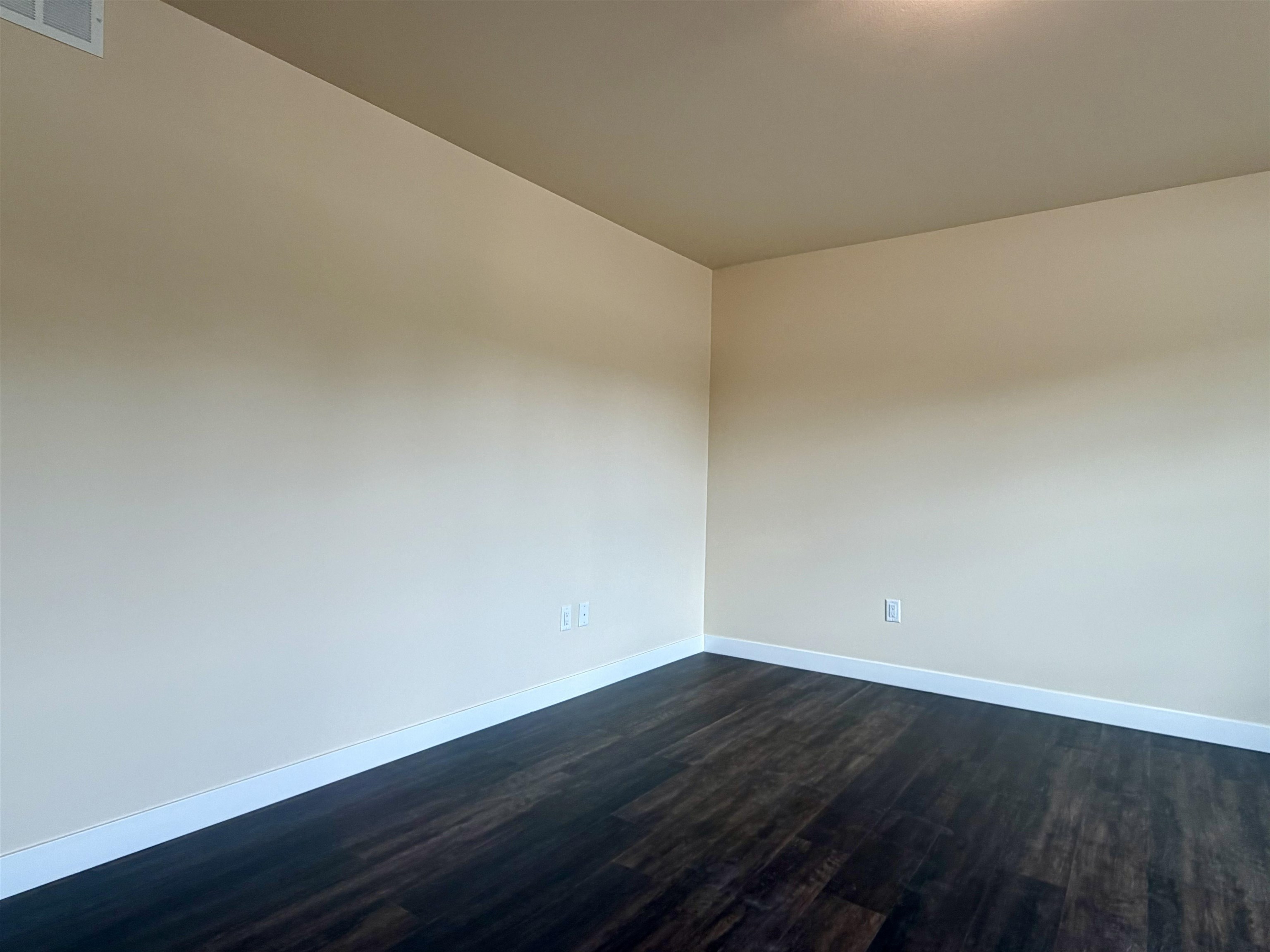 404 S Birch Avenue Property Photo 7