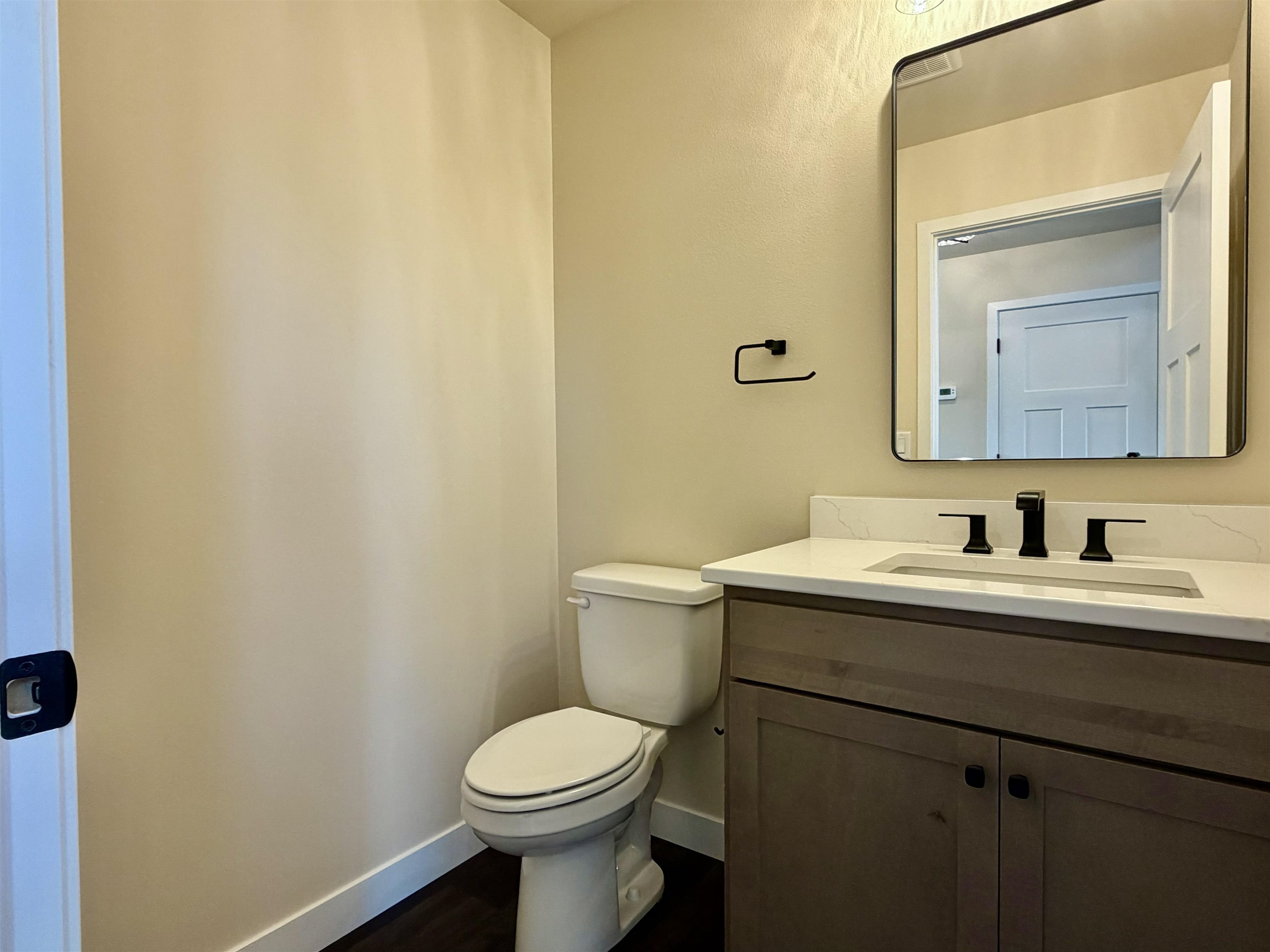 404 S Birch Avenue Property Photo 10