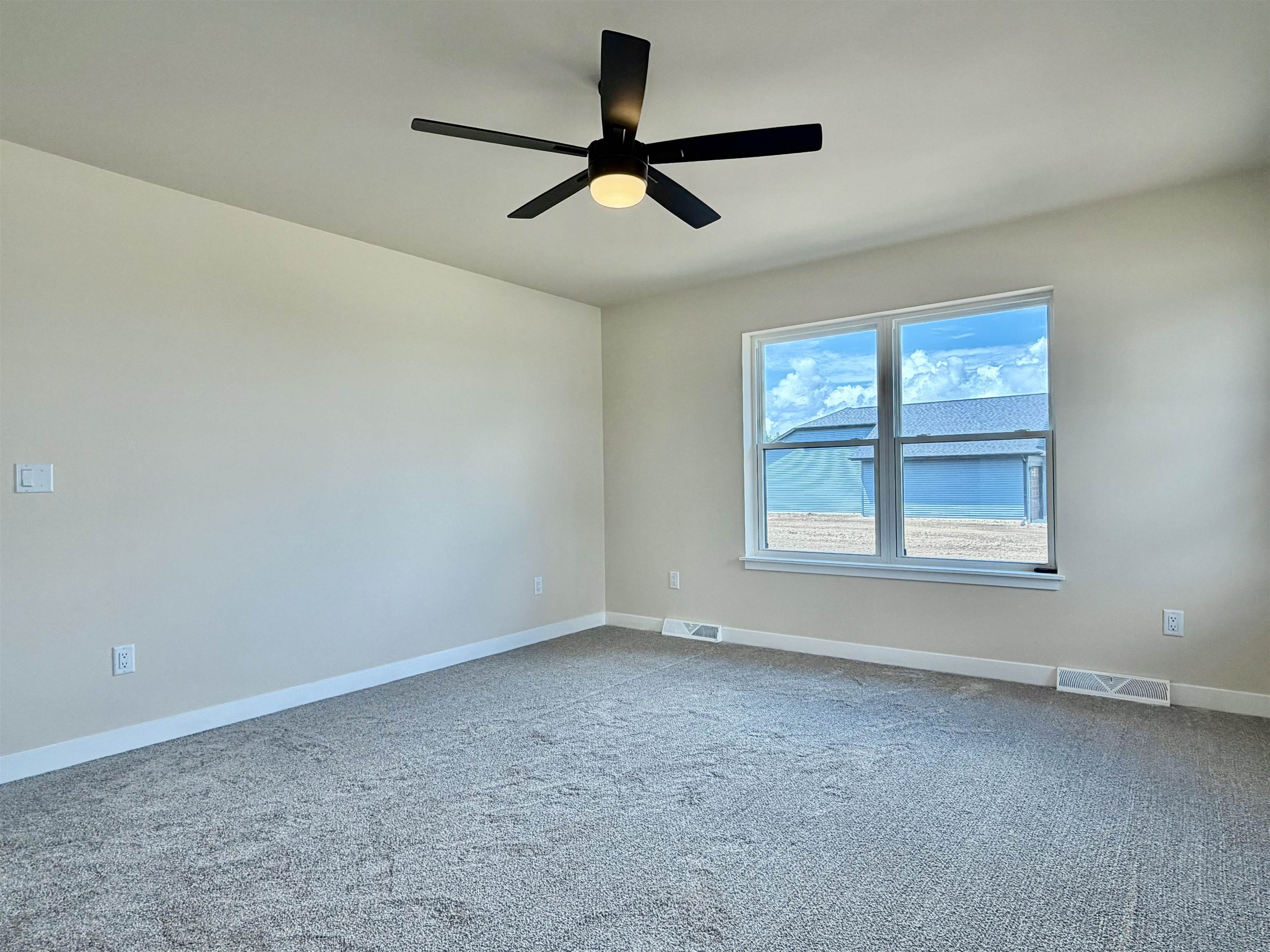 404 S Birch Avenue Property Photo 25