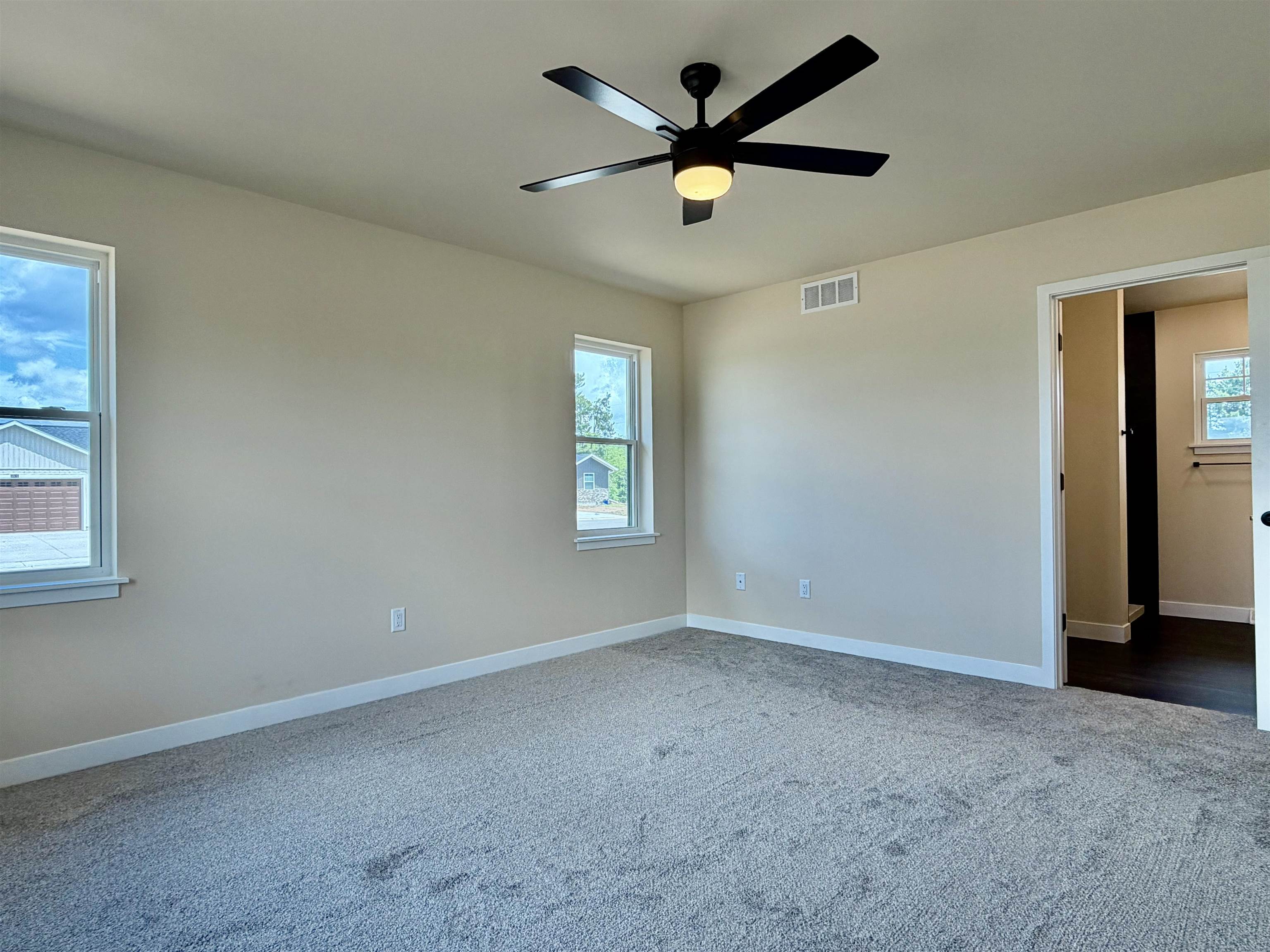 404 S Birch Avenue Property Photo 27