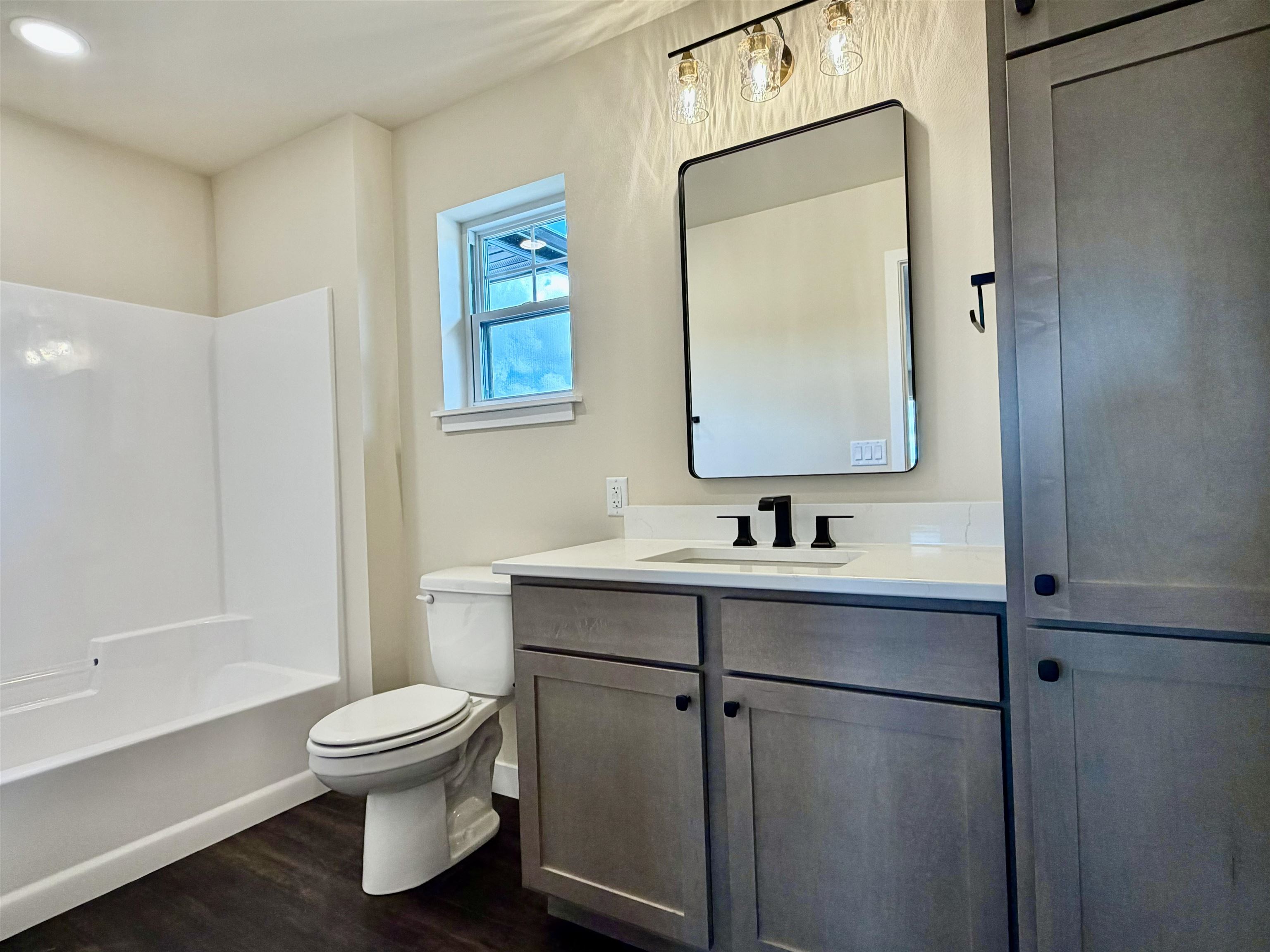 404 S Birch Avenue Property Photo 44
