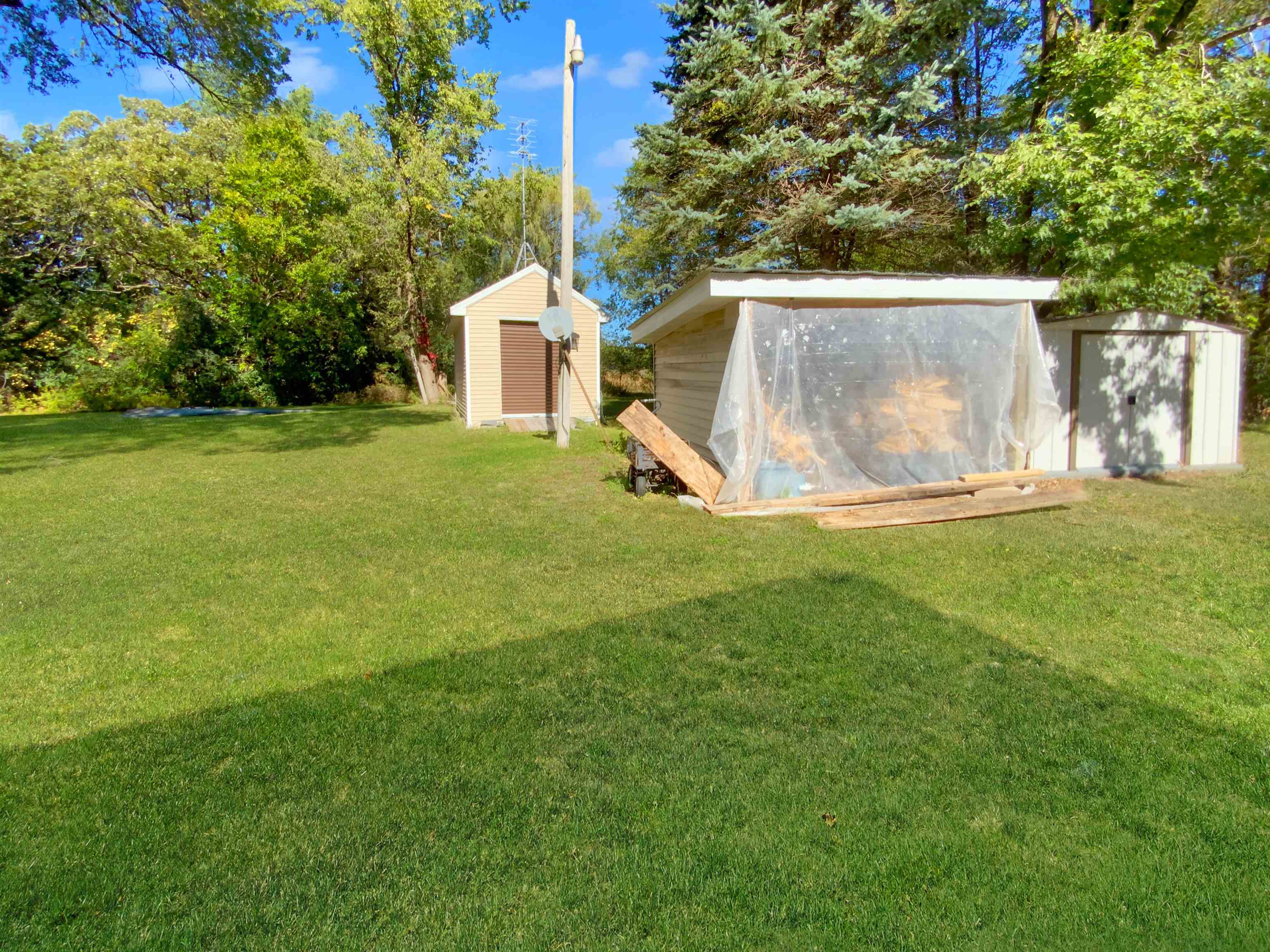 W11160 Apache Road Property Photo 36