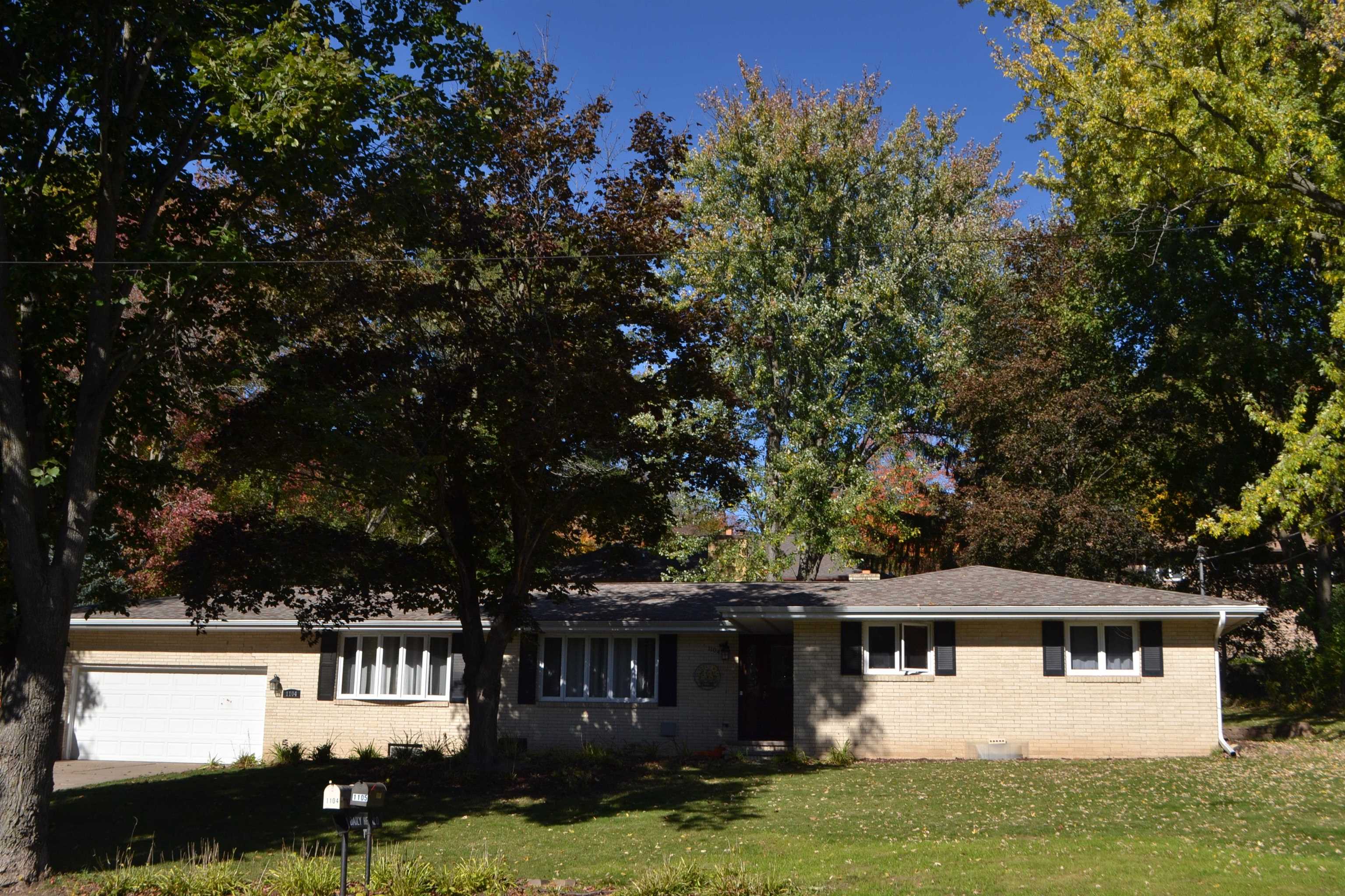 1104 Gilbert Street Property Photo