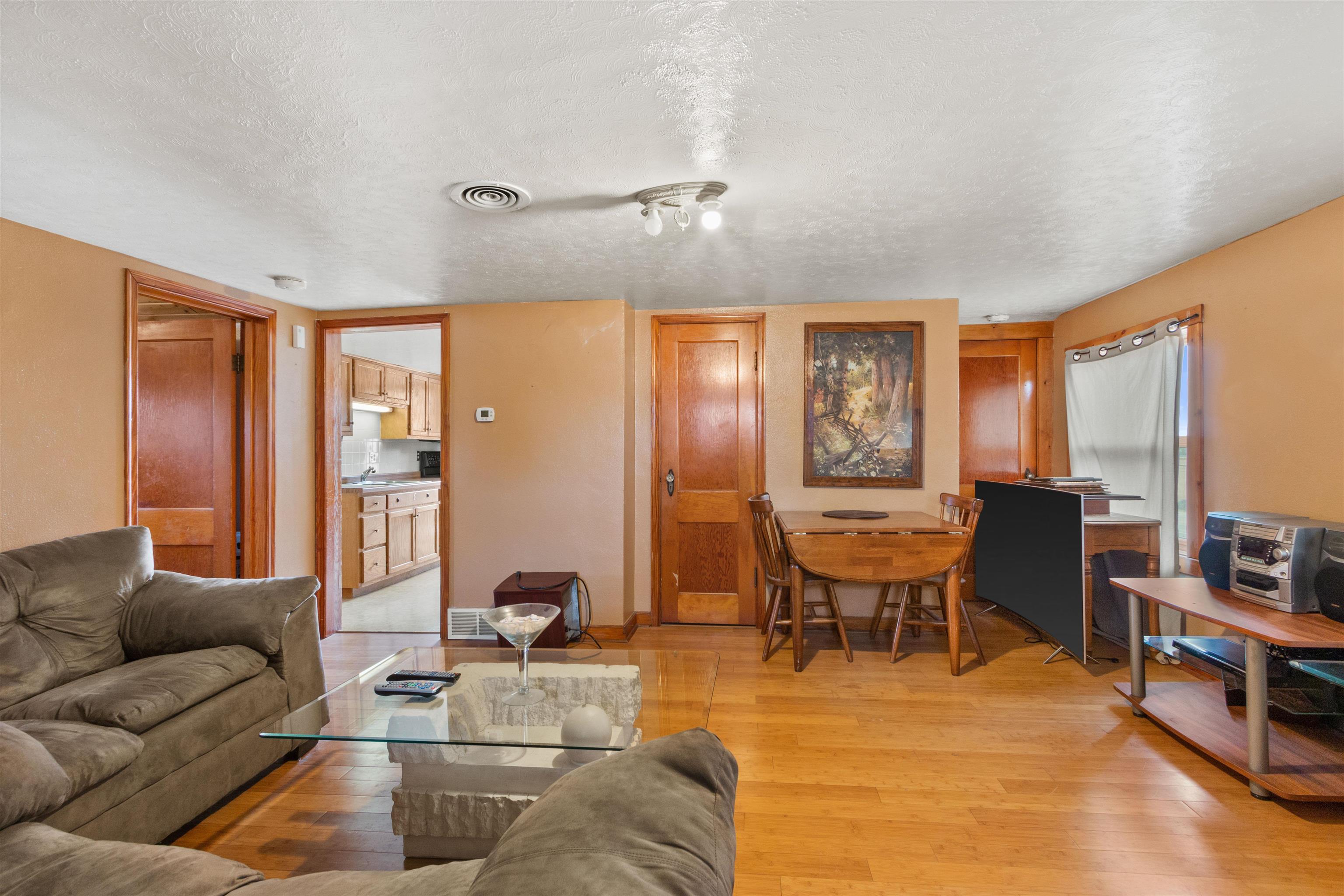 6805 State Highway 66 Property Photo 13