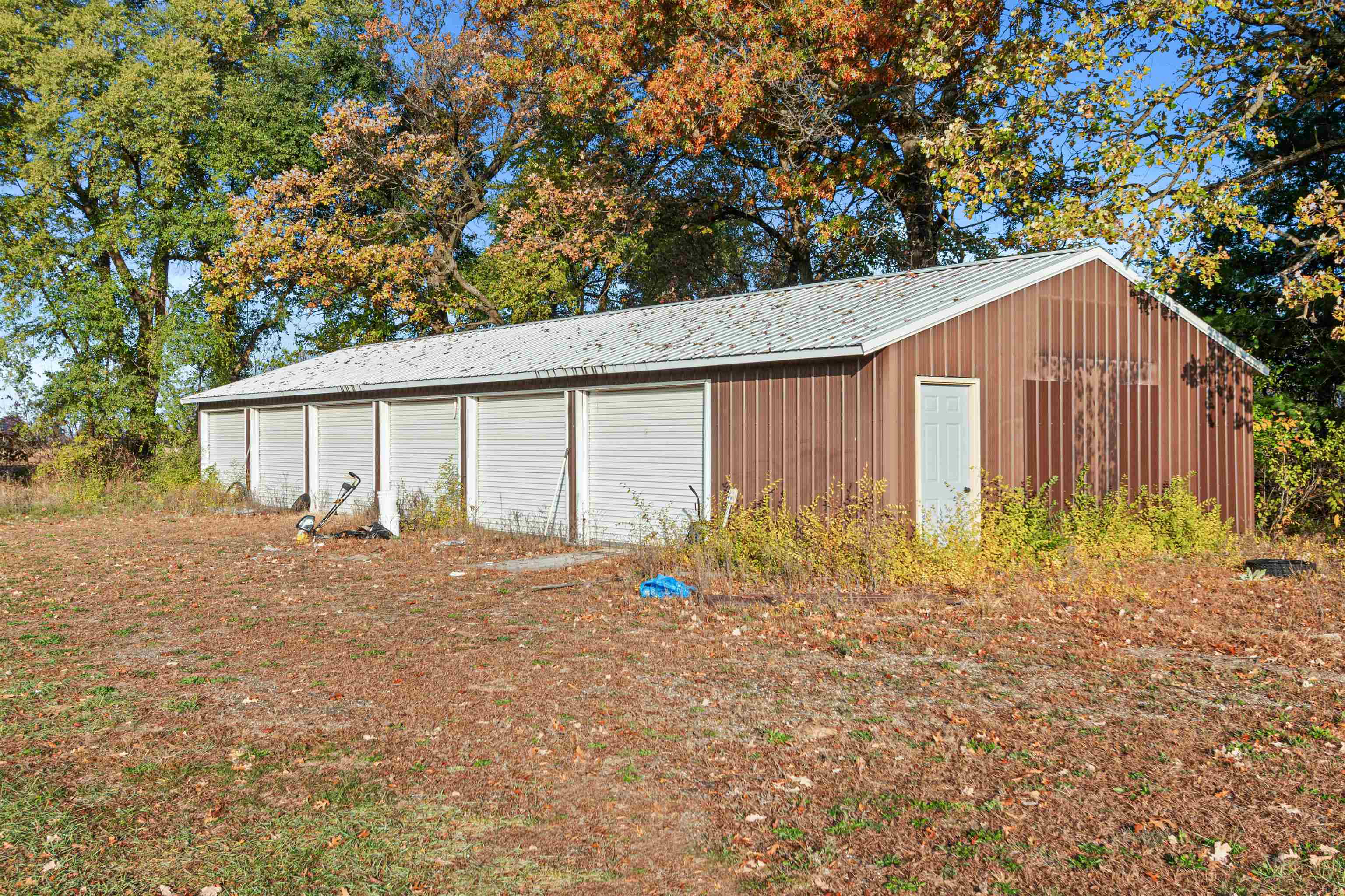 N4183 4th Avenue Property Photo 38