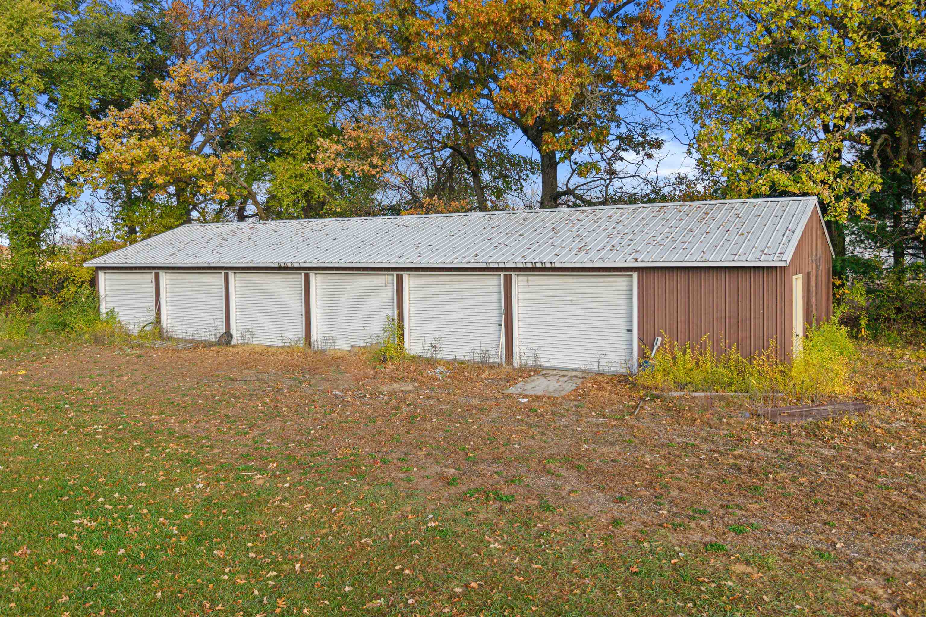 N4183 4th Avenue Property Photo 39