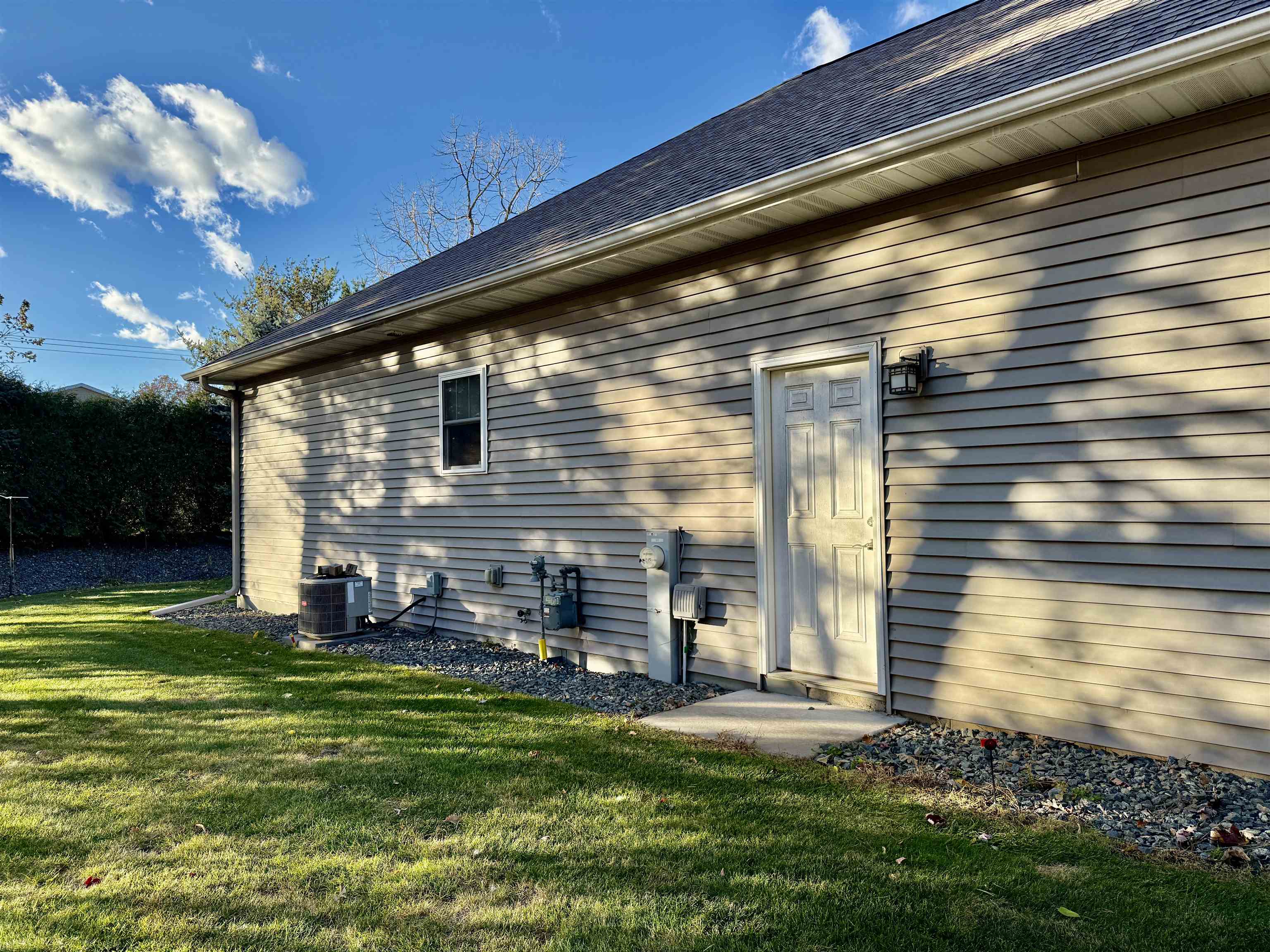 2911 Tuscany Way Property Photo 12