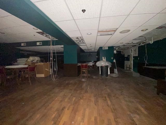 1408 Strongs Avenue Property Photo 19