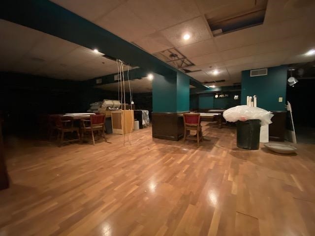 1408 Strongs Avenue Property Photo 21
