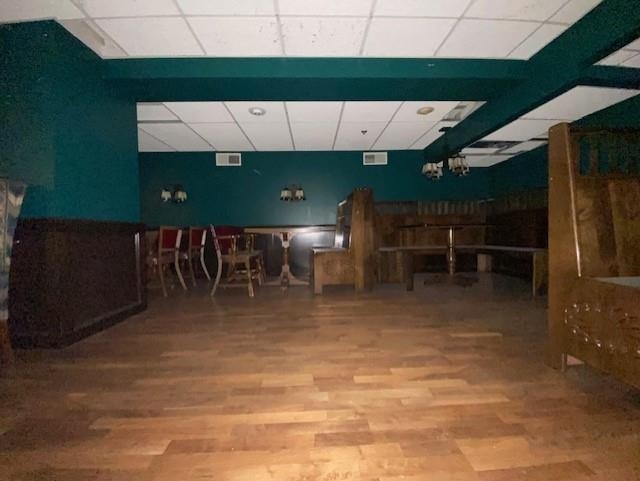 1408 Strongs Avenue Property Photo 28