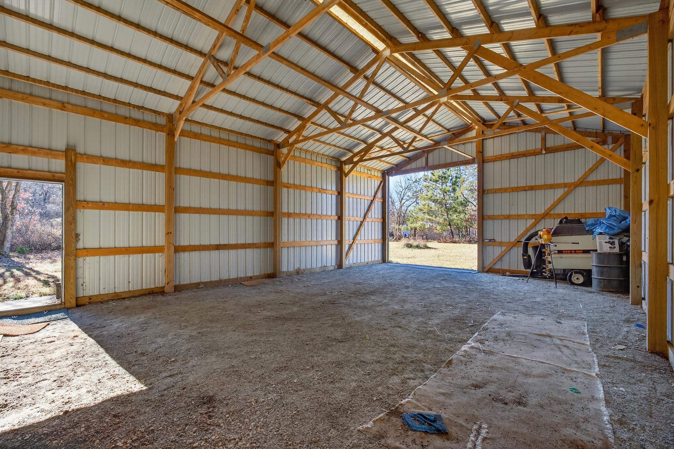 4555 Lynn Hill Road Property Photo 32