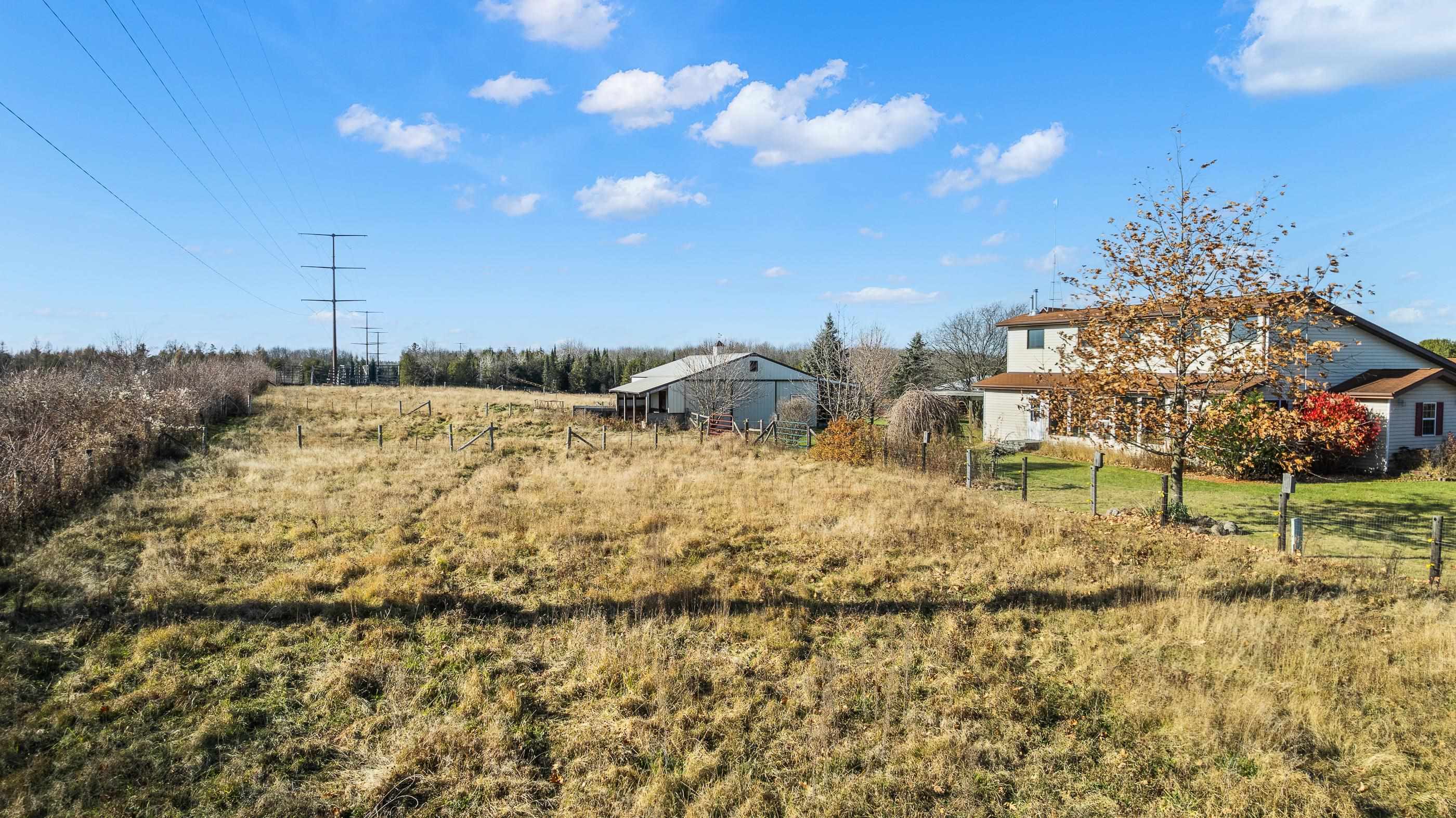 N3991 Maple Lane Property Photo 9