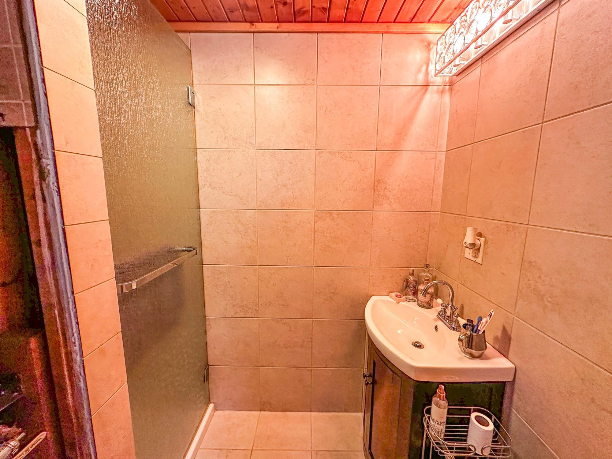 N10660 Tower Road Property Photo 24