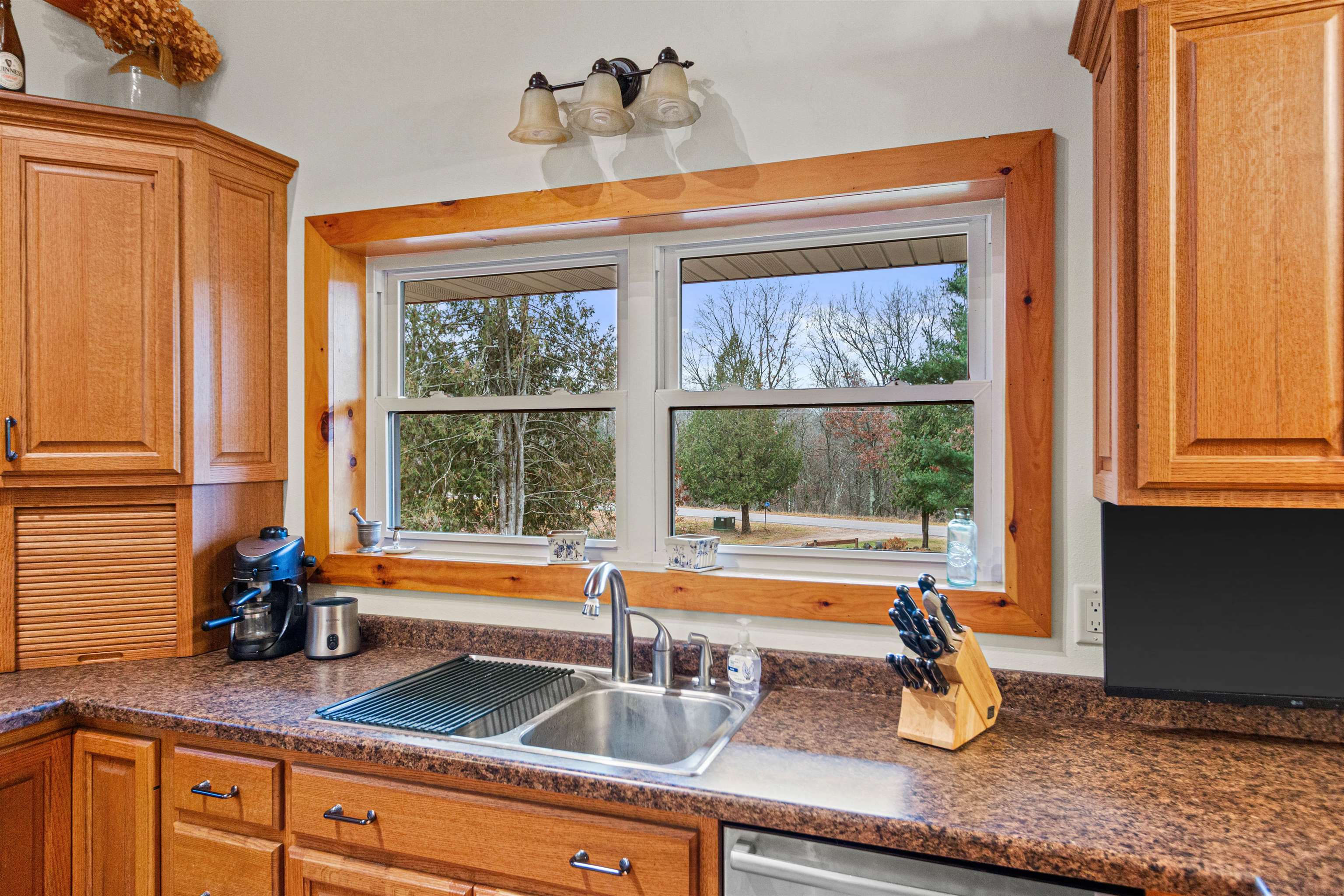 8840 Spring Lake Road Property Photo 11