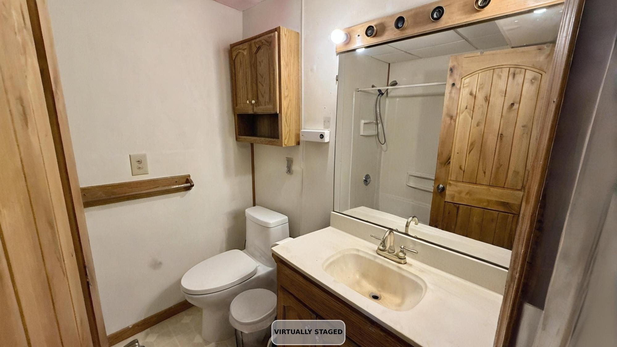 8894 N County Road H Property Photo 10