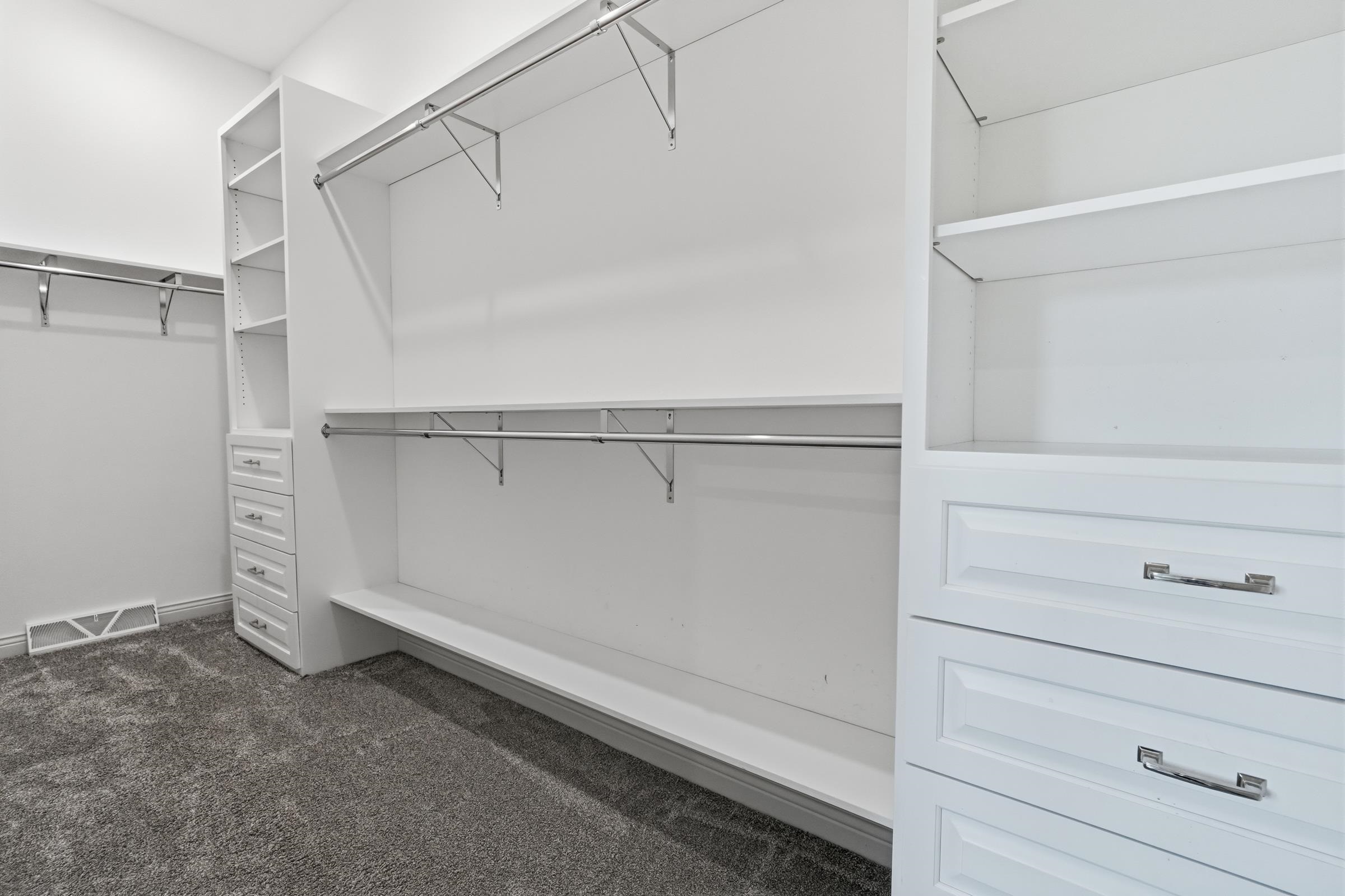 124236 Kohl Road Property Photo 13