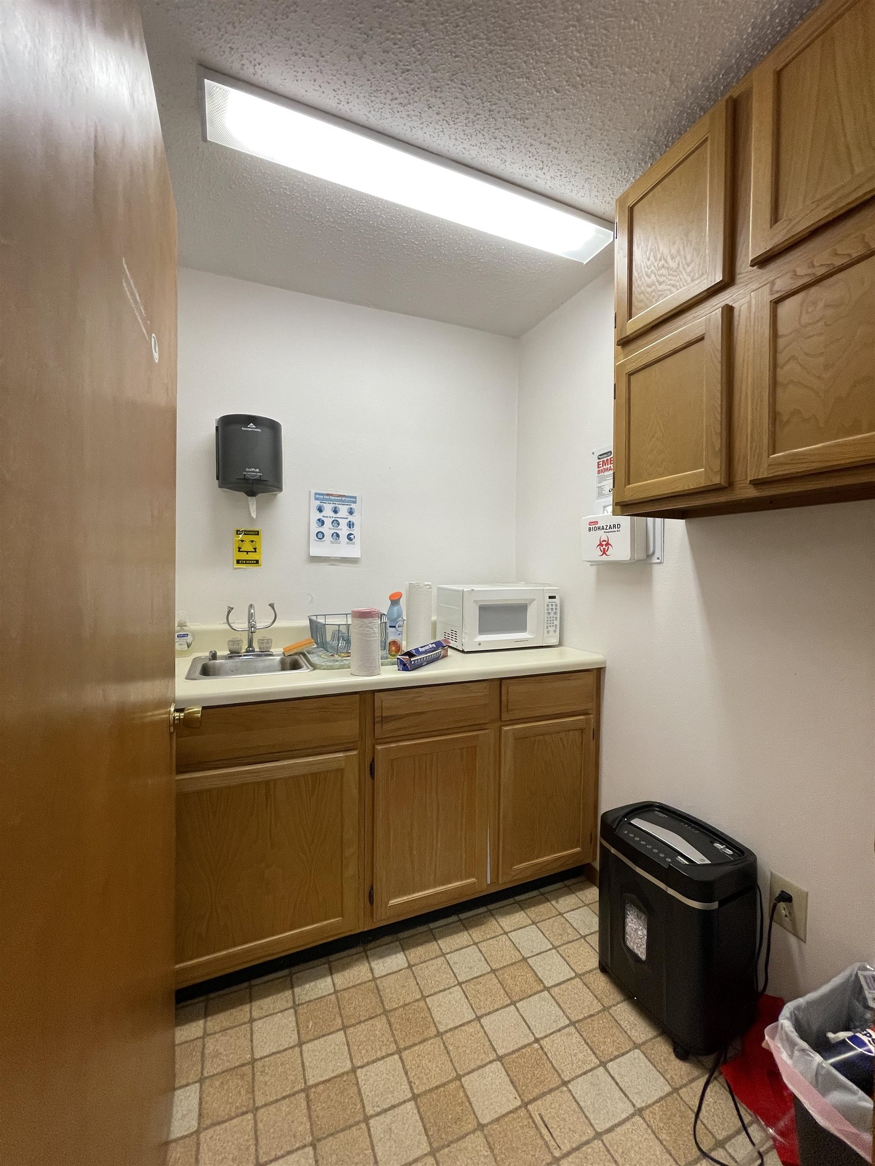 212 N Lake Avenue Property Photo 12