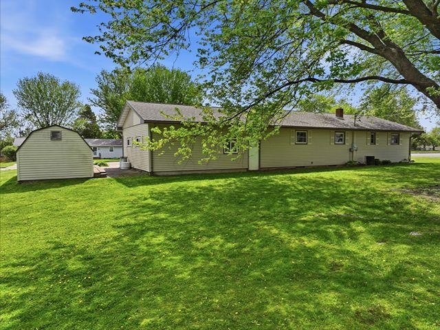 216 Ayers Street Property Photo 5