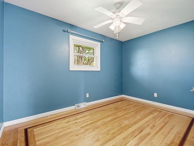 216 Ayers Street Property Photo 21