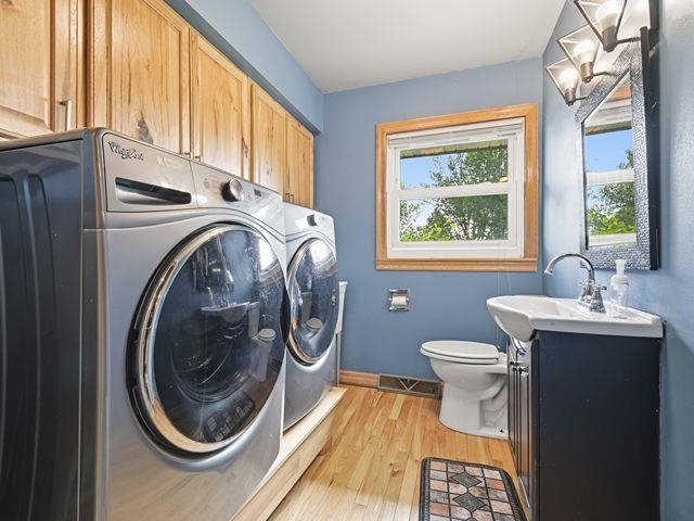 216 Ayers Street Property Photo 25