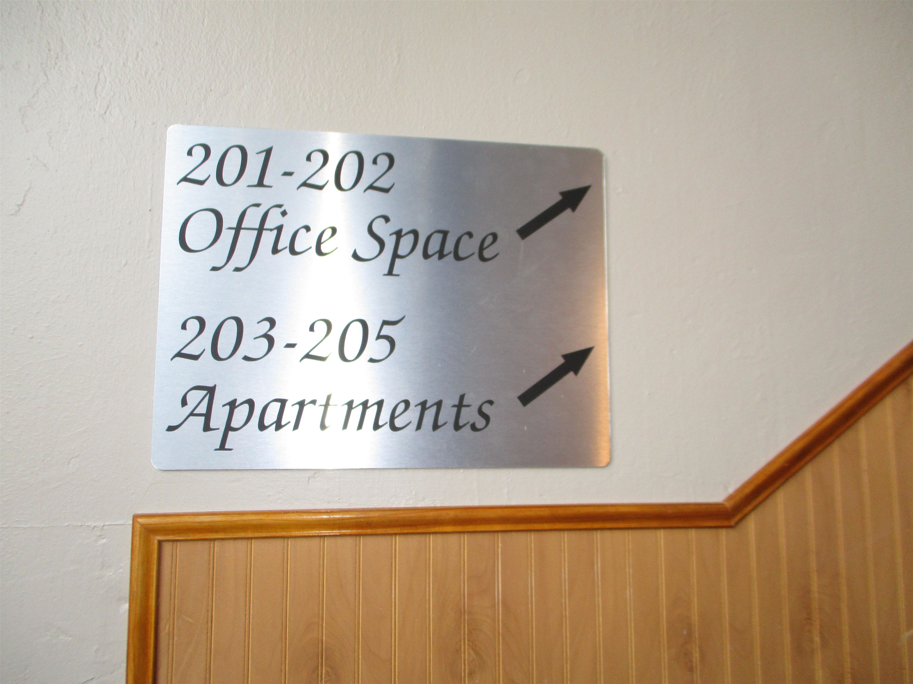 1055 Main Street Property Photo 3
