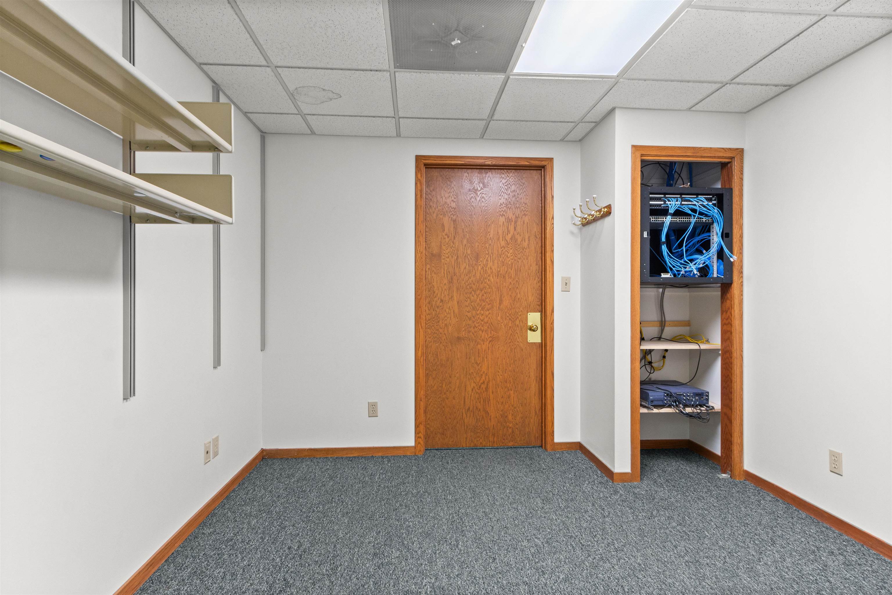 2925 Post Road Property Photo 14