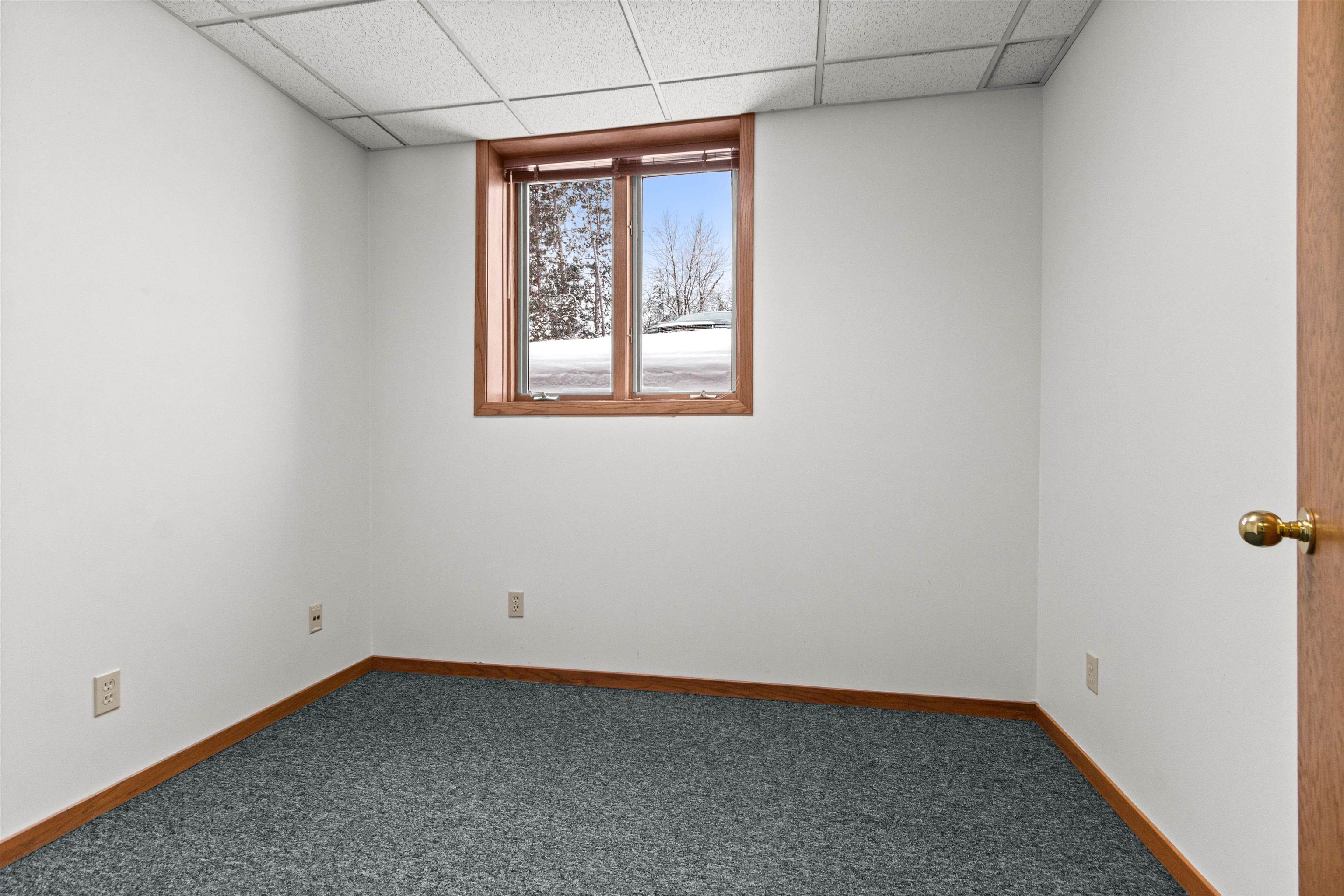 2925 Post Road Property Photo 18