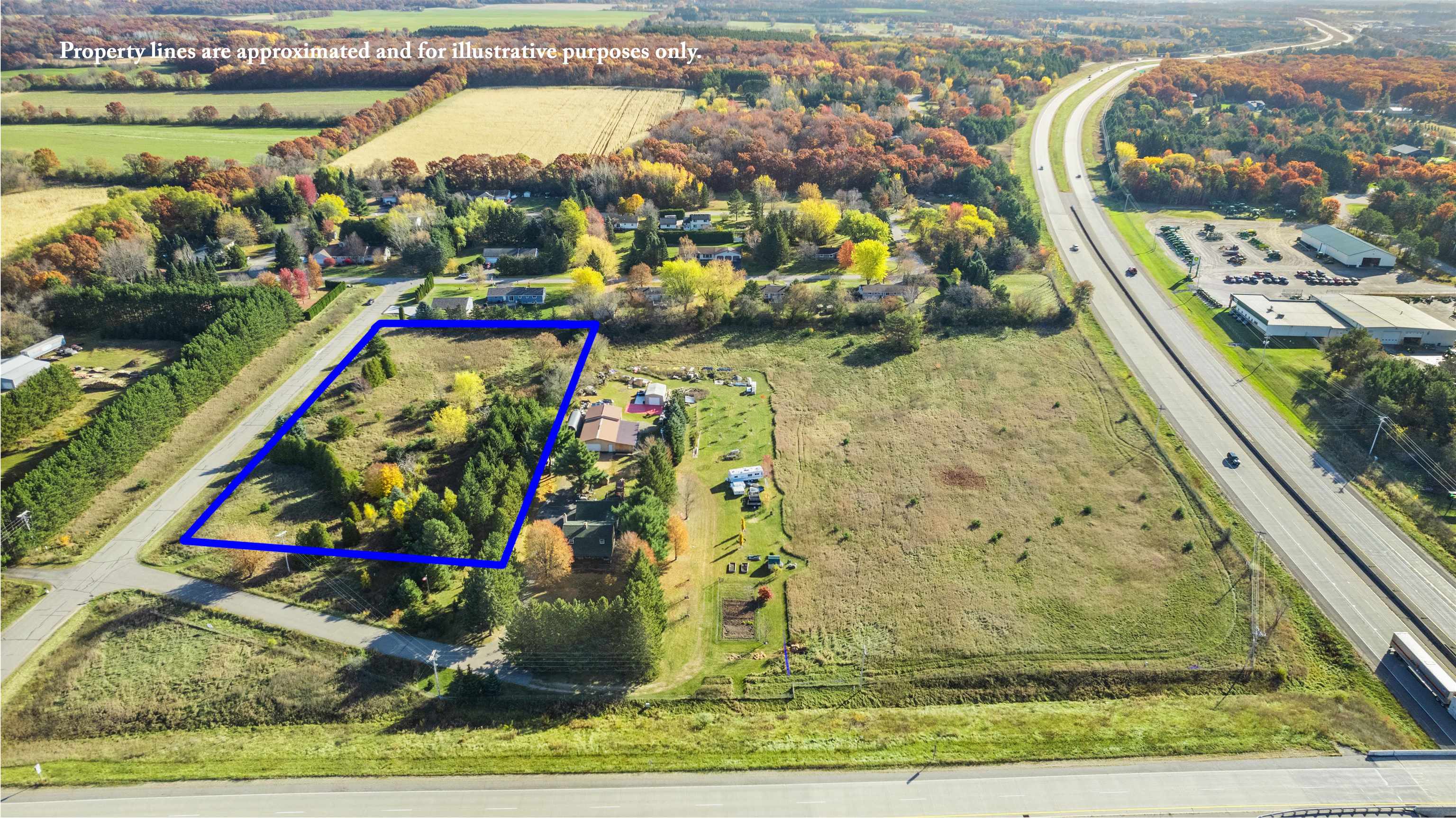 00 Custer Square Property Photo 2