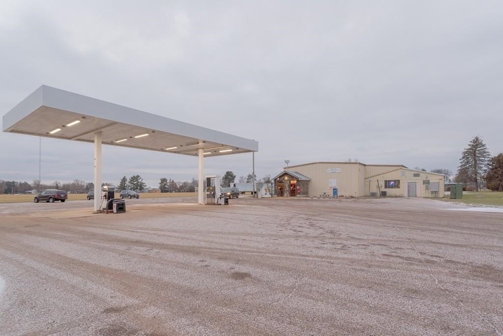 211212 State Highway 49 Property Photo 1