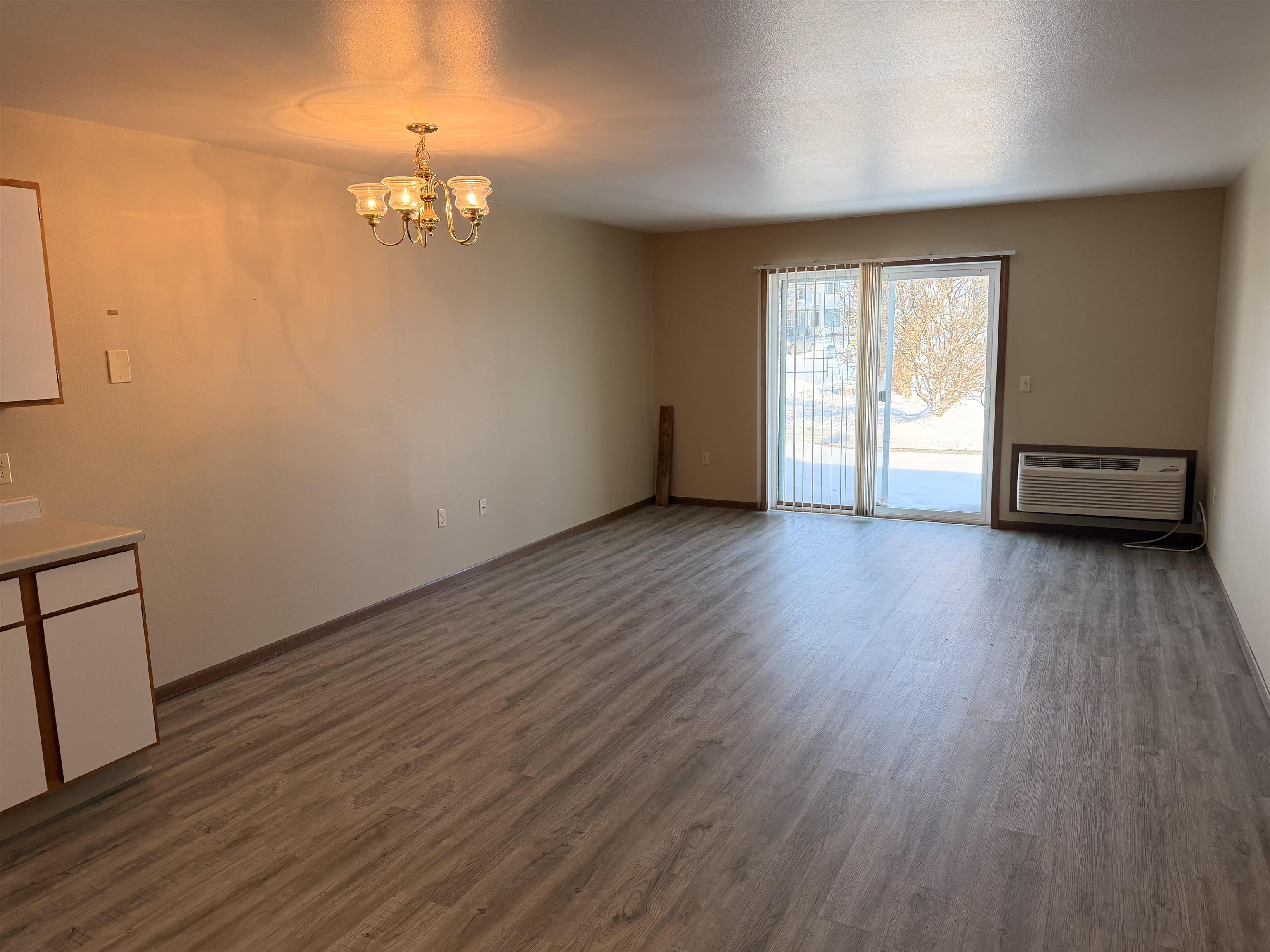 165 S Chet Krause Drive Property Photo 26