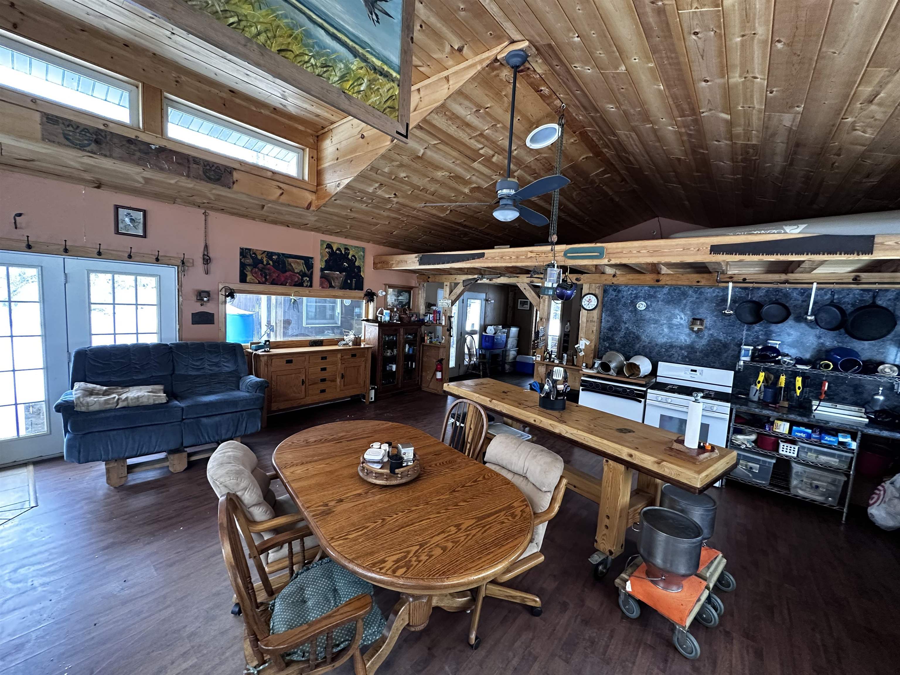 15685 Thrasher Road Property Photo 9