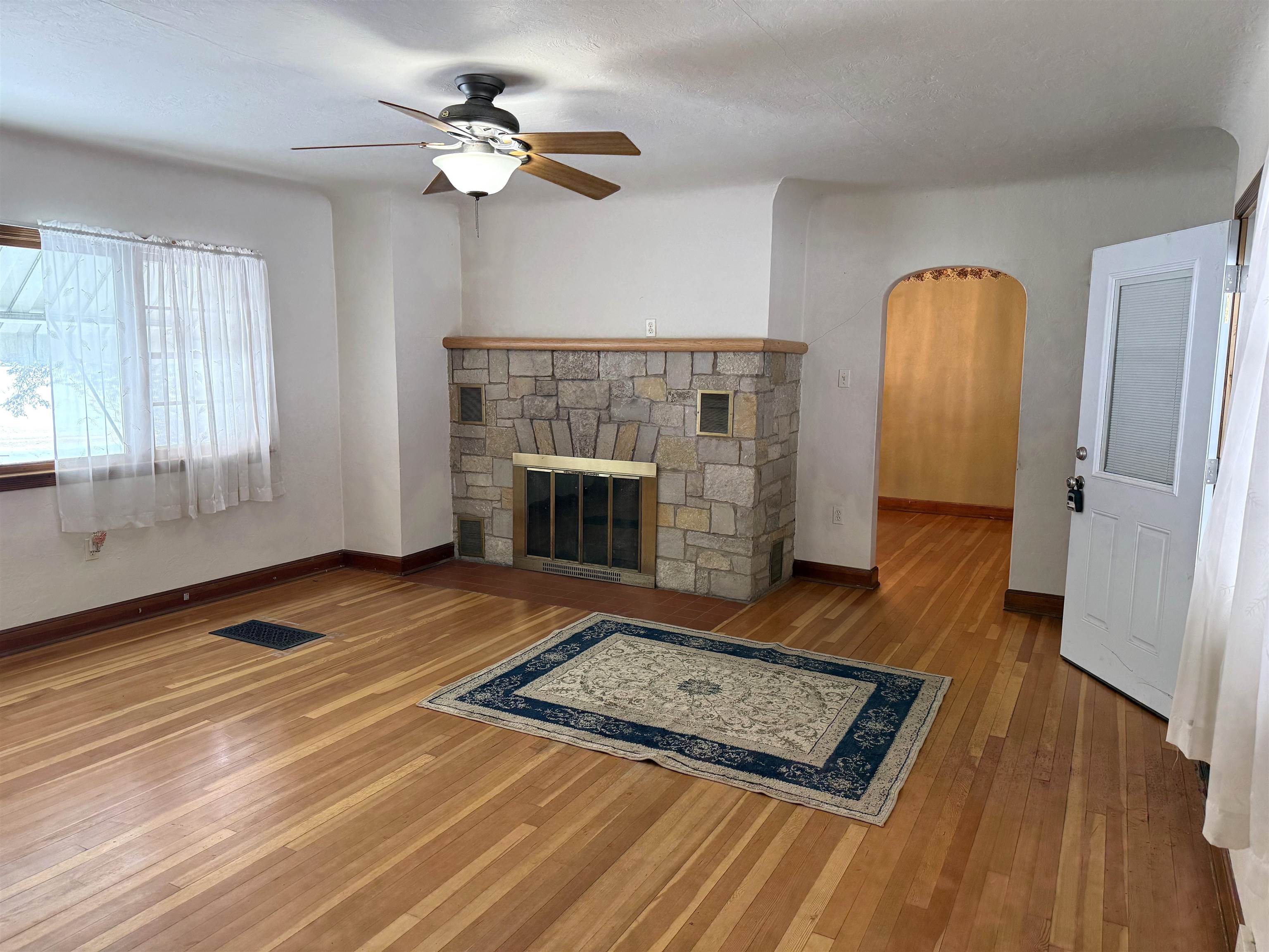 7892 Old 101 Road Property Photo 13
