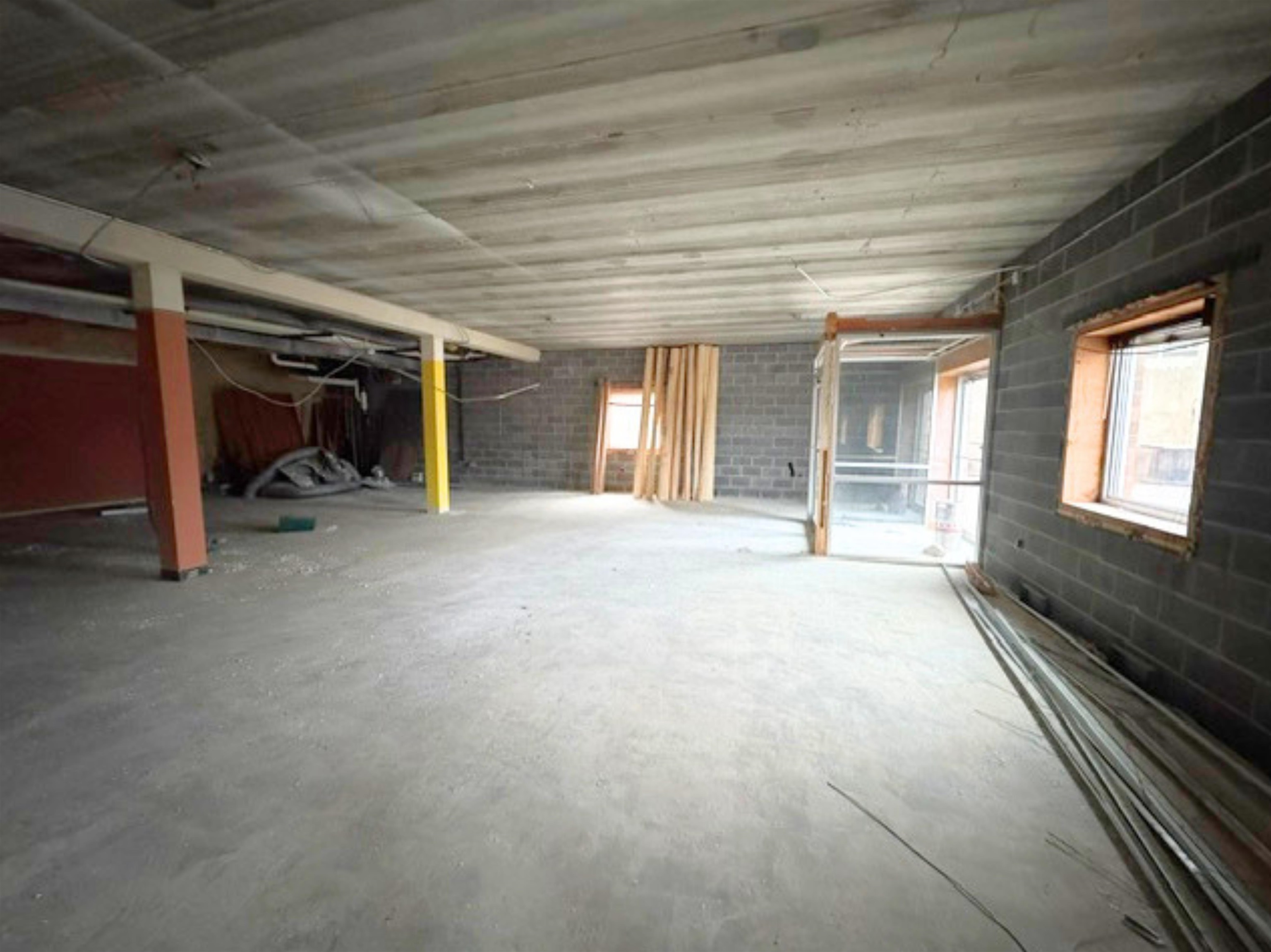 137 River Drive Property Photo 5