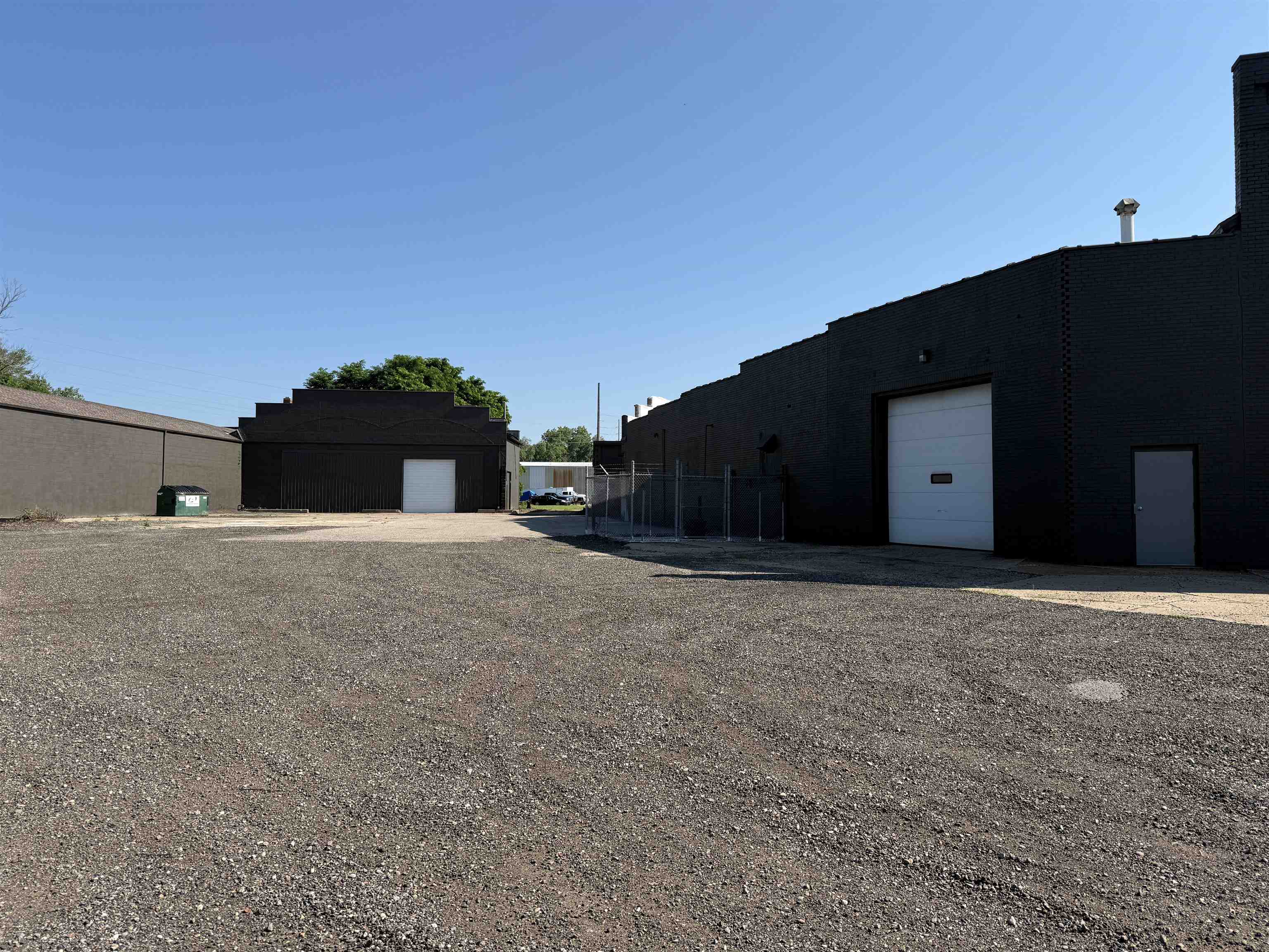 80 Oliver Street Property Photo 2