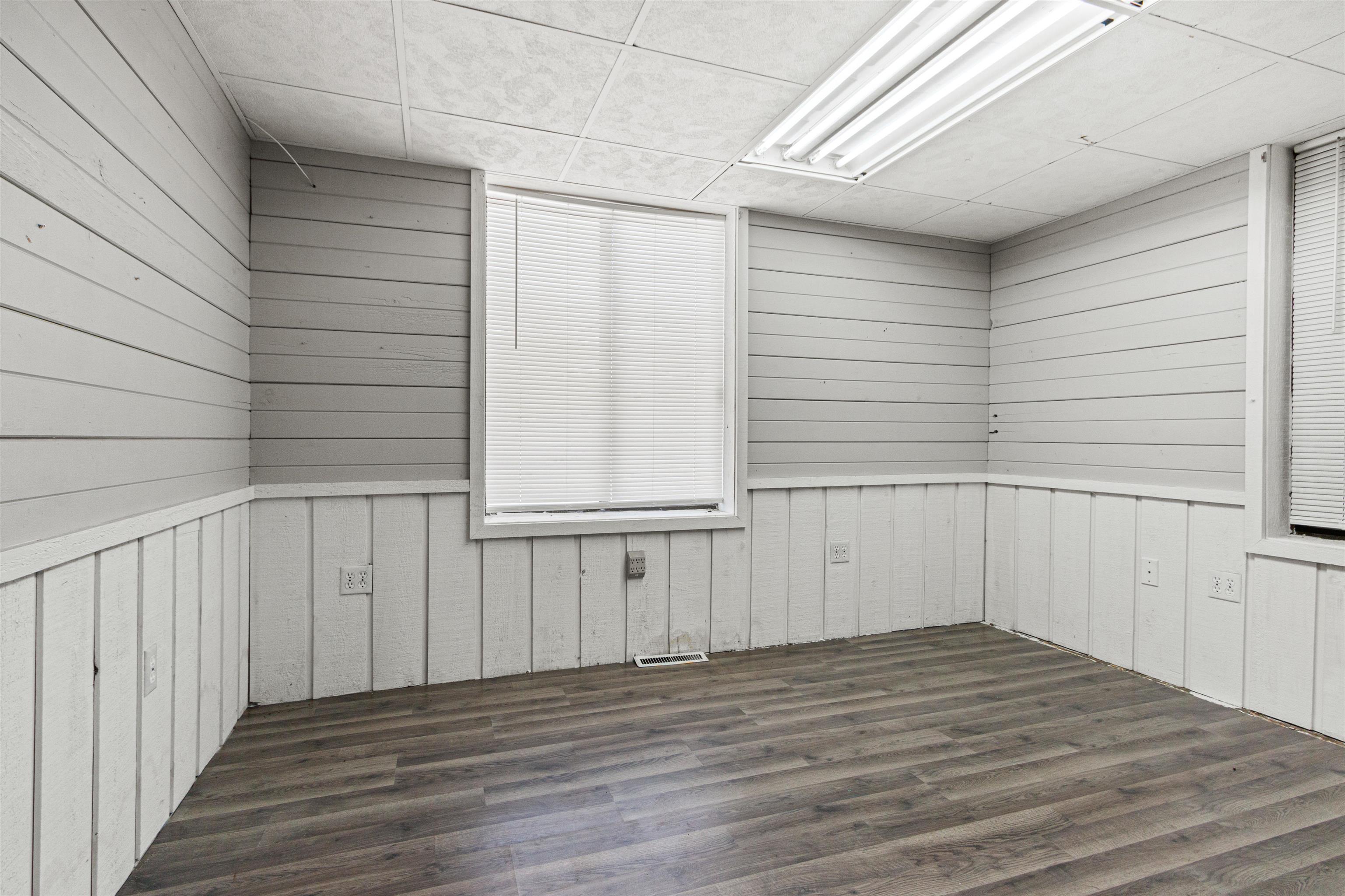 108 S Front Street Property Photo 11
