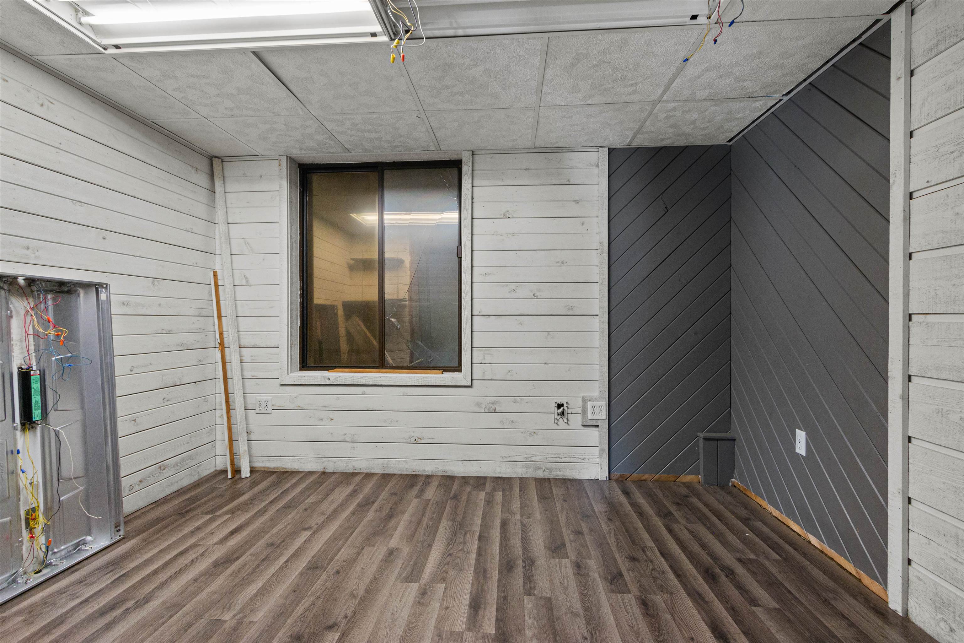 108 S Front Street Property Photo 15