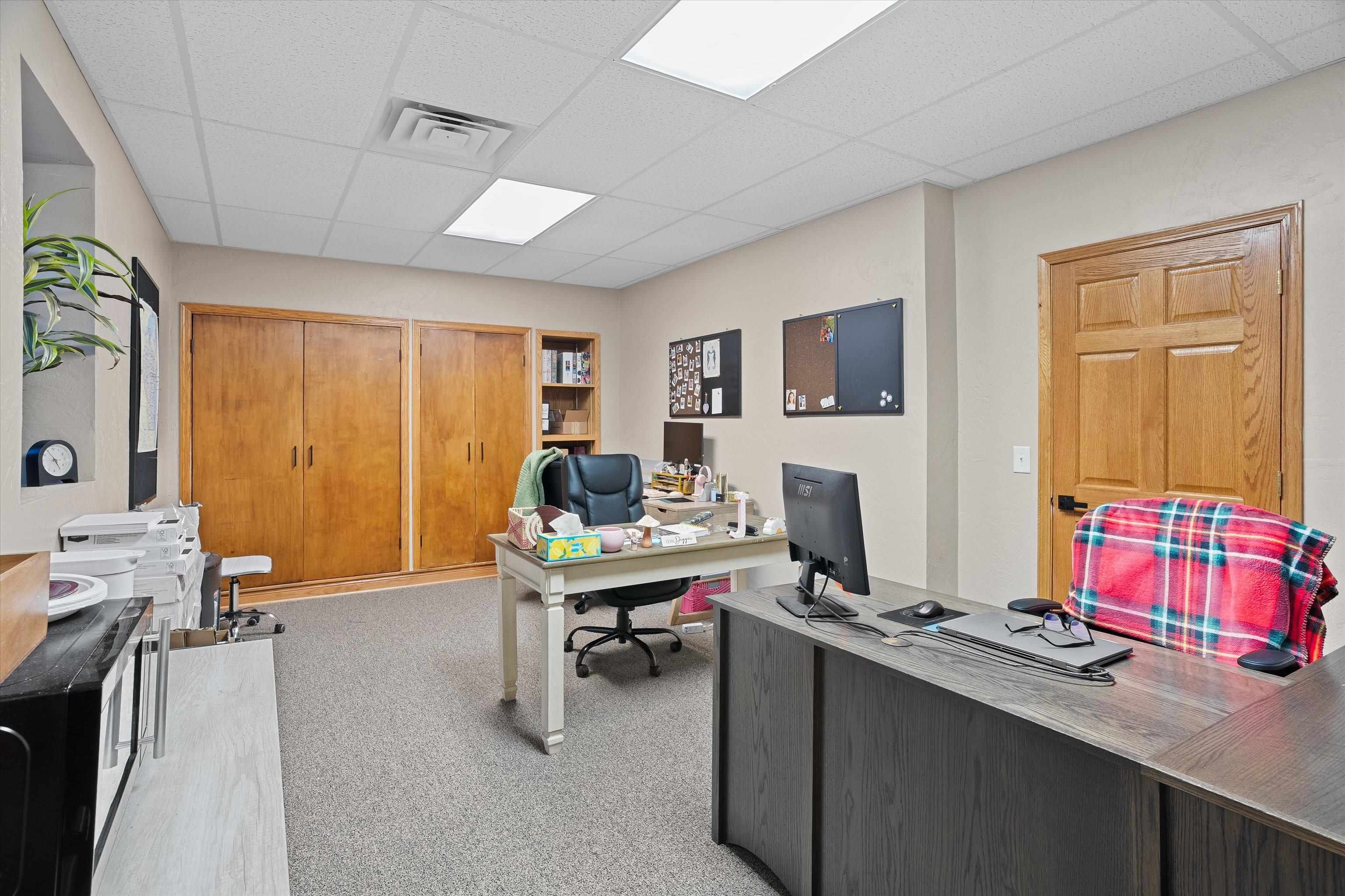 209 S Central Avenue Property Photo 2