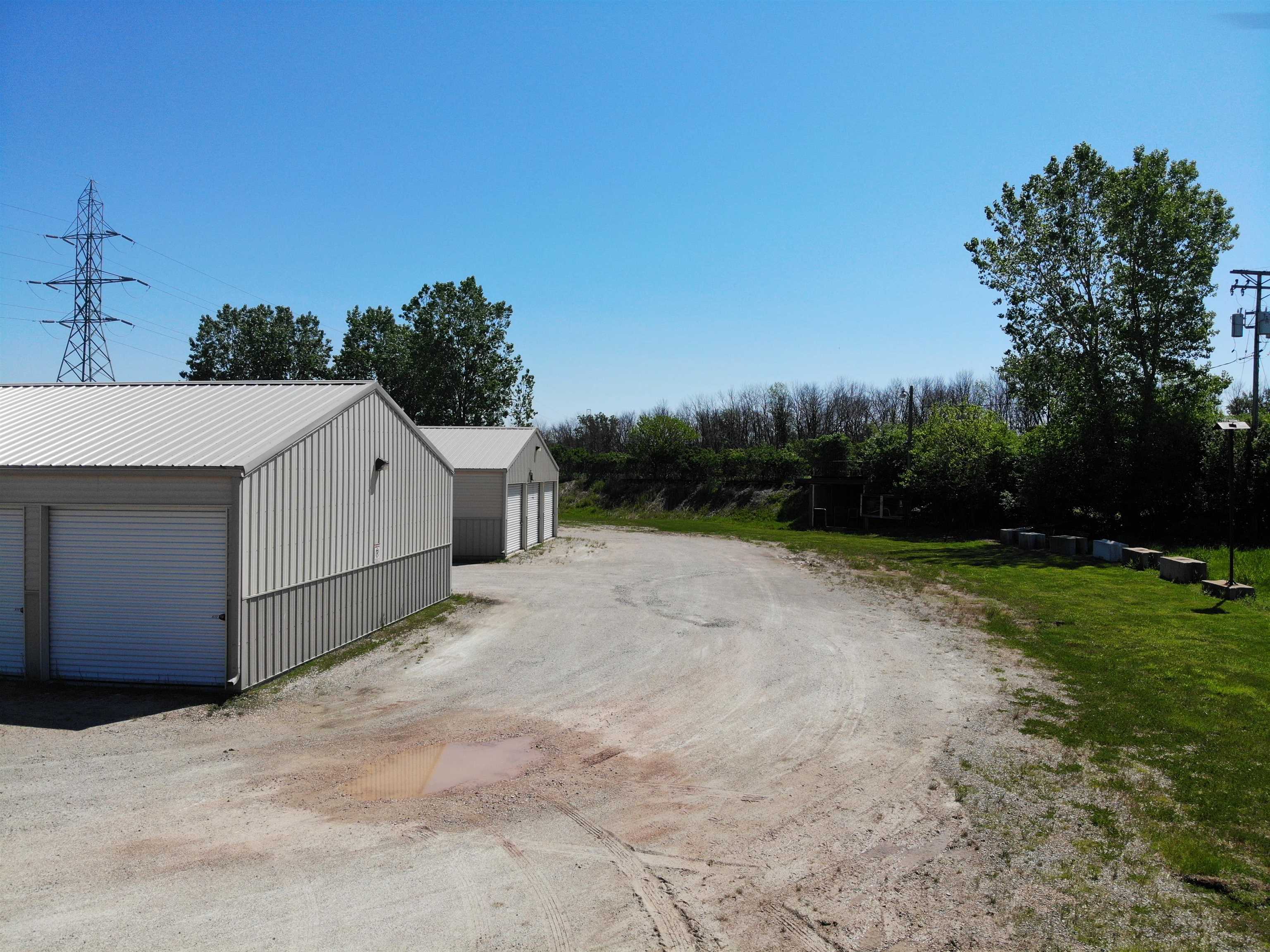 2285 Northern Road Property Photo 6