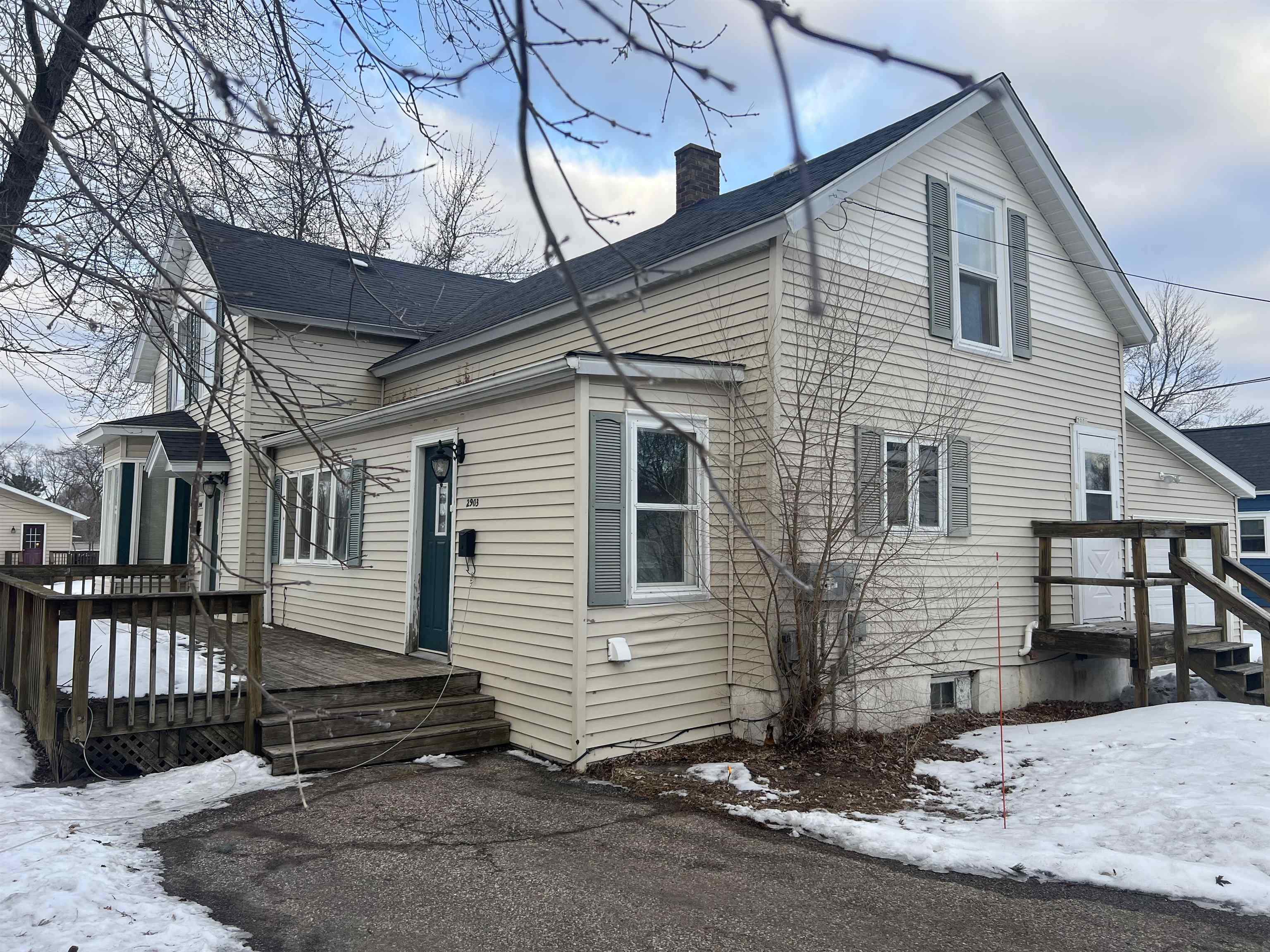 2901 MICHIGAN AVENUE Property Photo 1