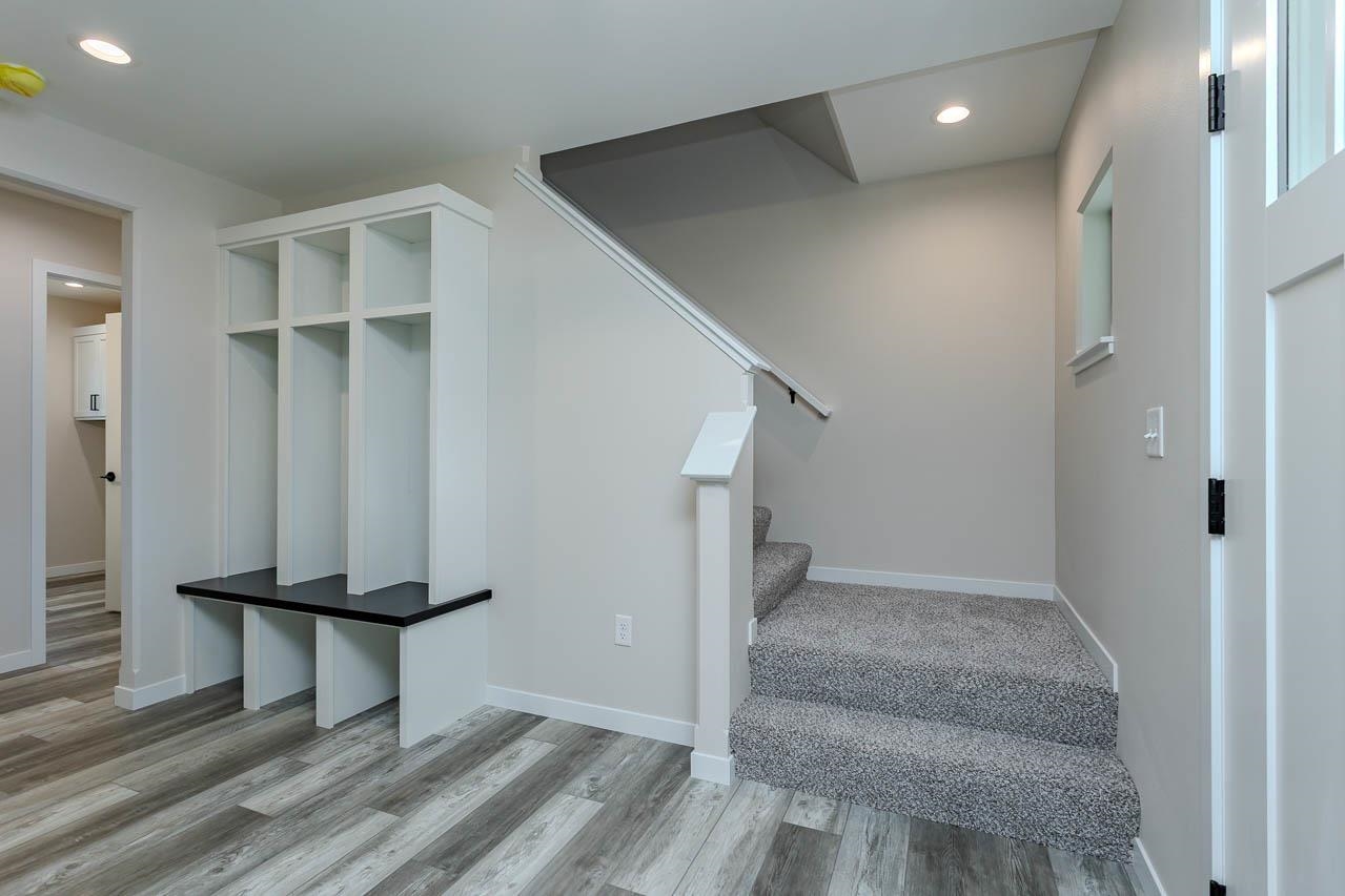 8181 Birch Street Property Photo 4
