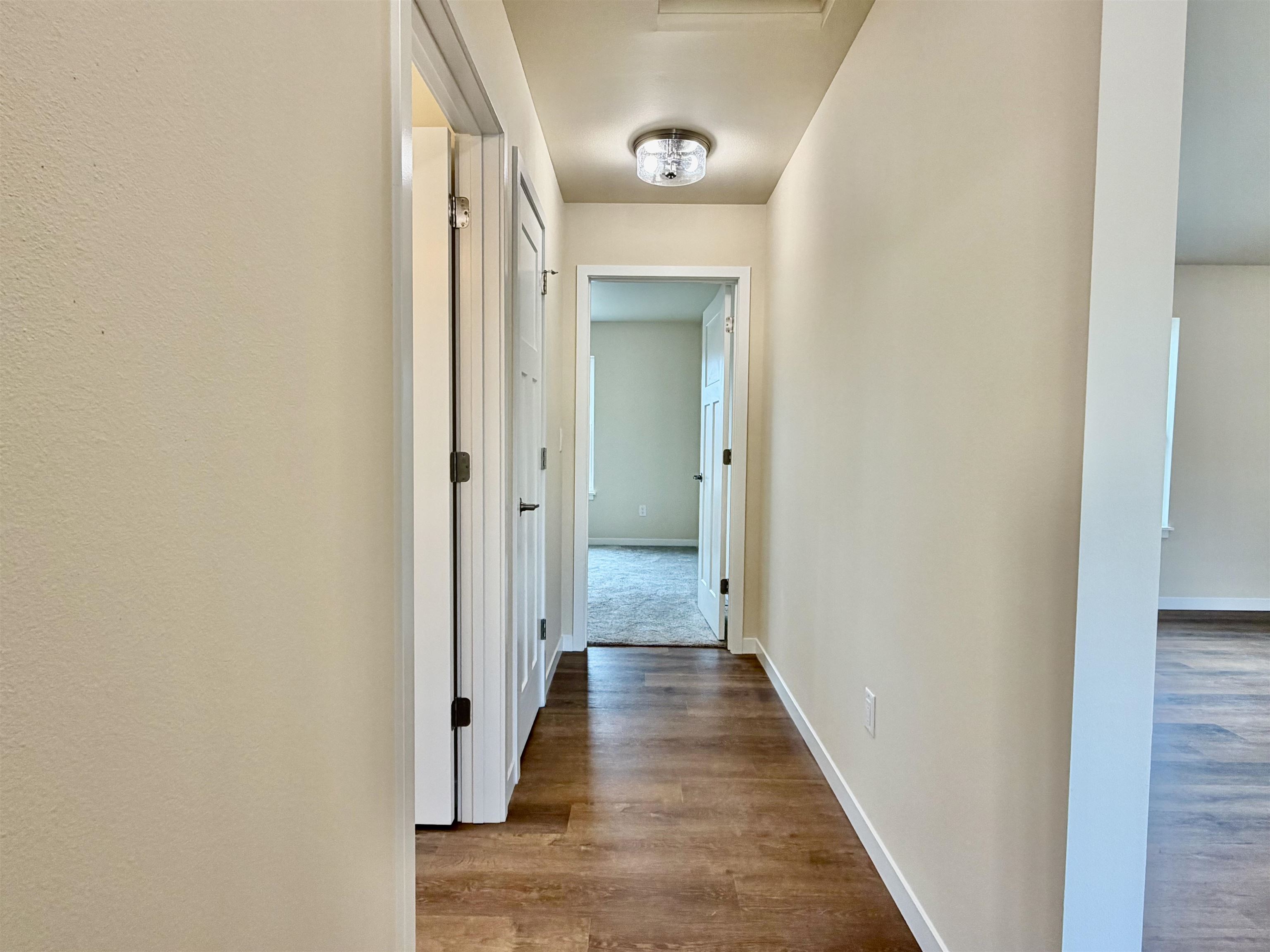 1359 Knapp Street Property Photo 27