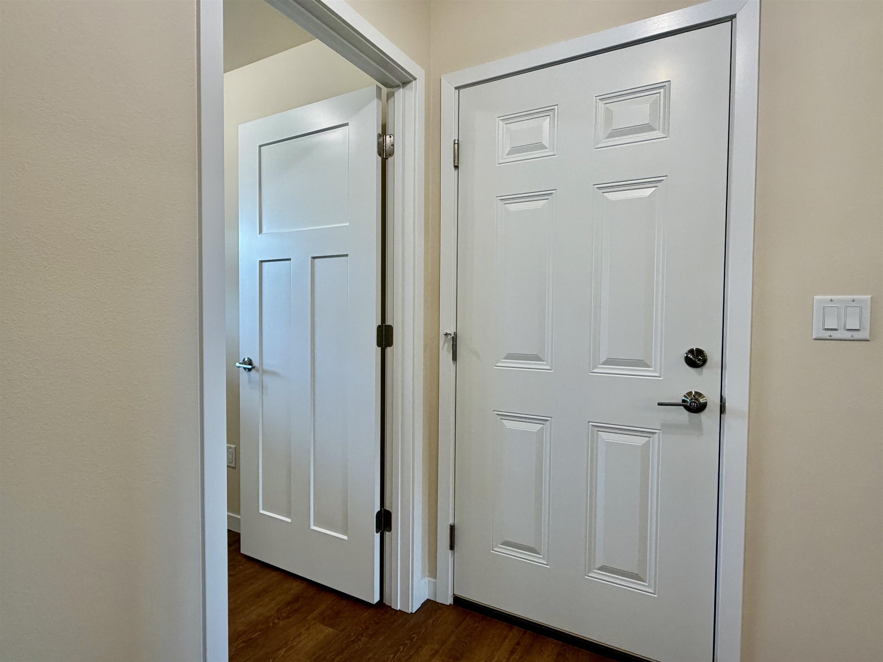 1359 Knapp Street Property Photo 36
