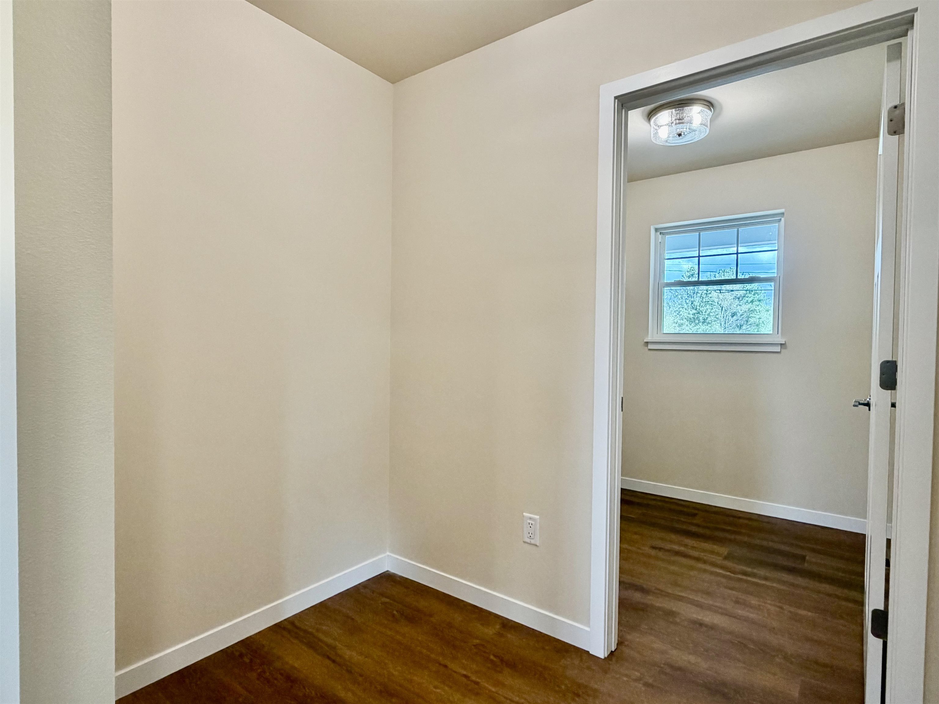 1359 Knapp Street Property Photo 37