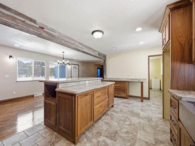 7623 County Road V Property Photo 10