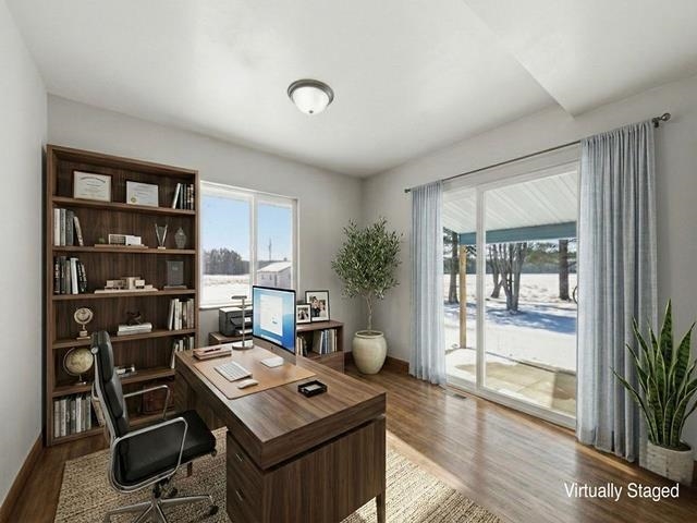 7623 County Road V Property Photo 22