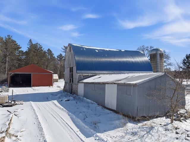 7623 County Road V Property Photo 45
