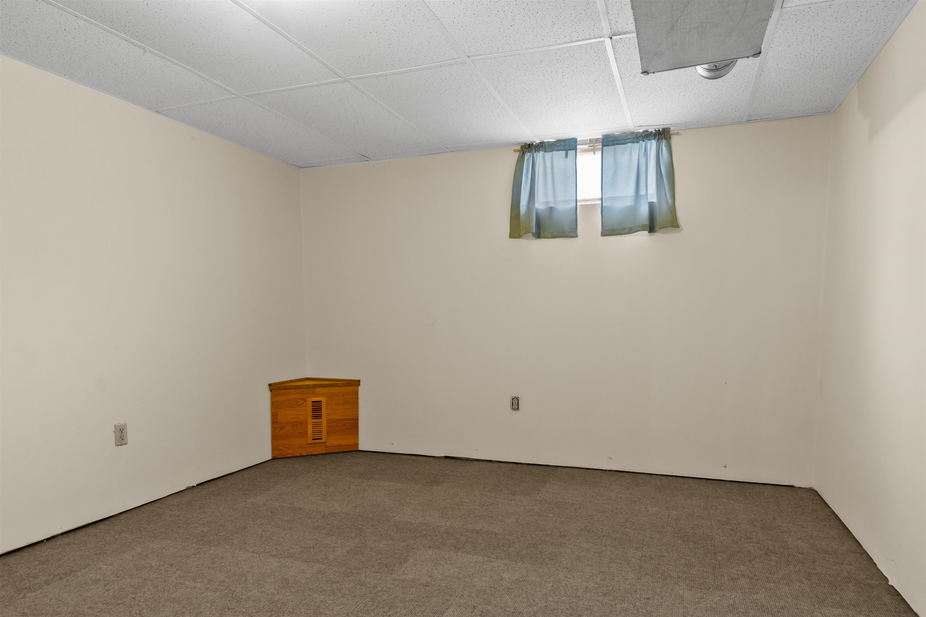 610 S Biron Drive Property Photo 19