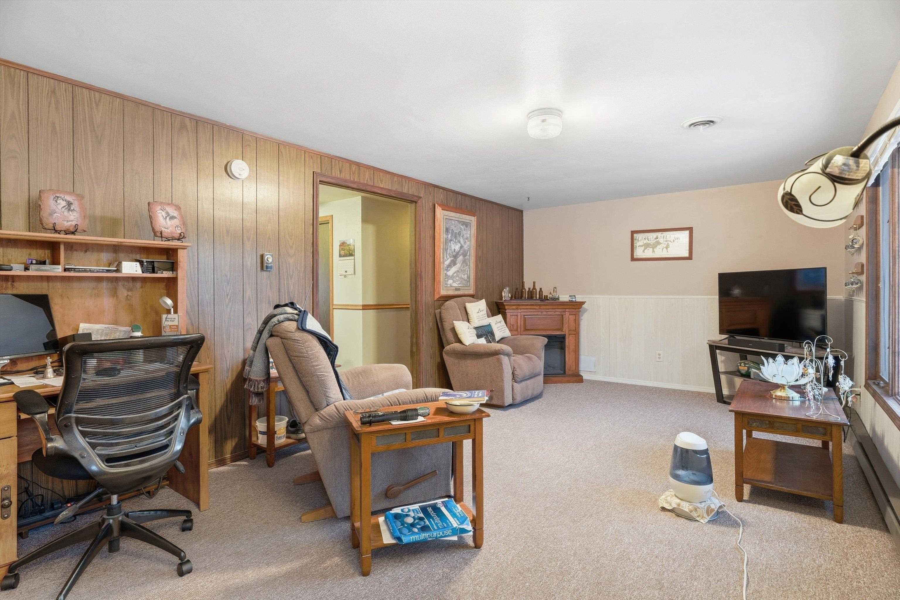 806-808 E Vilas Street Property Photo 3